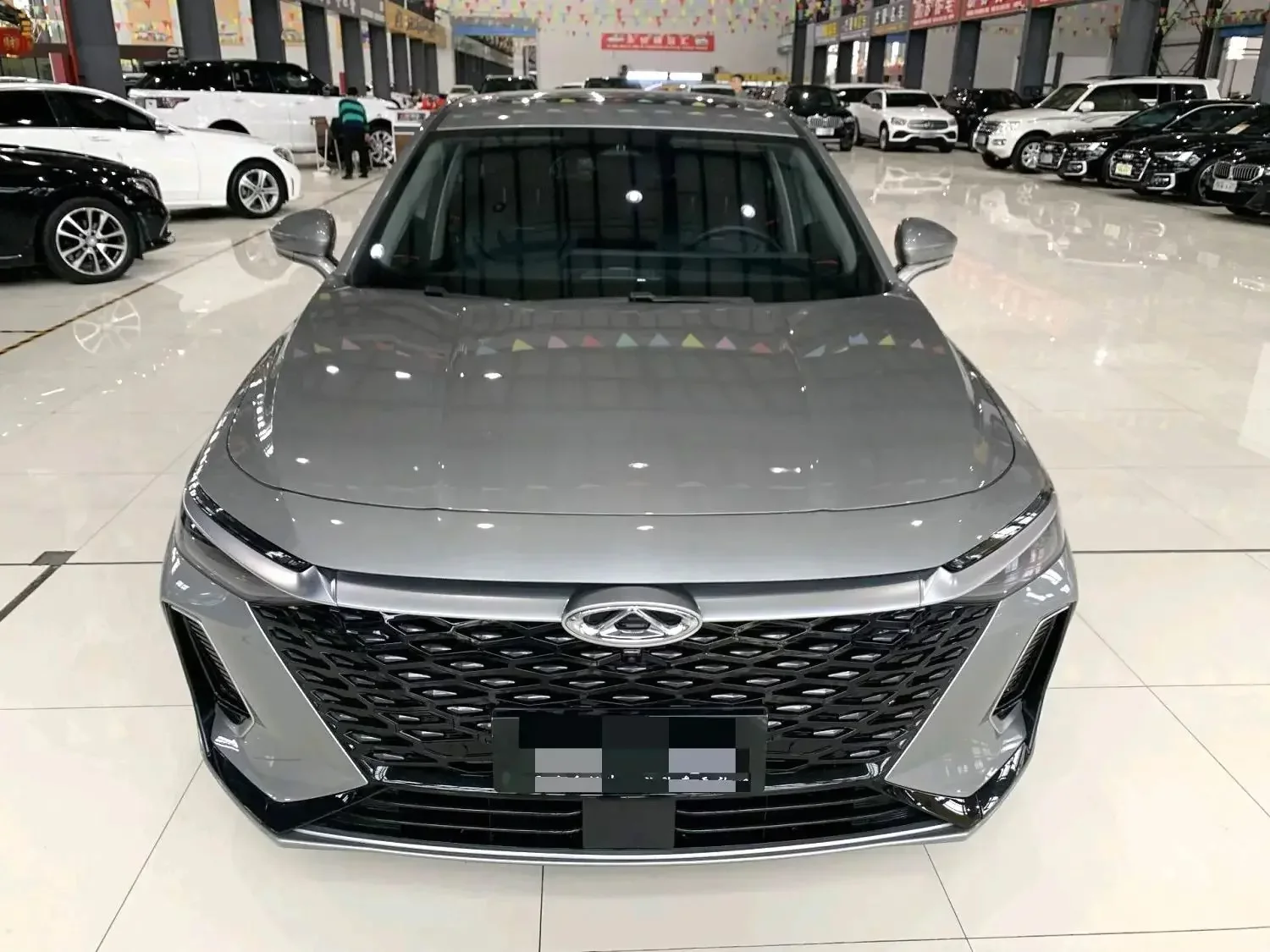 Chery Arrizo 8