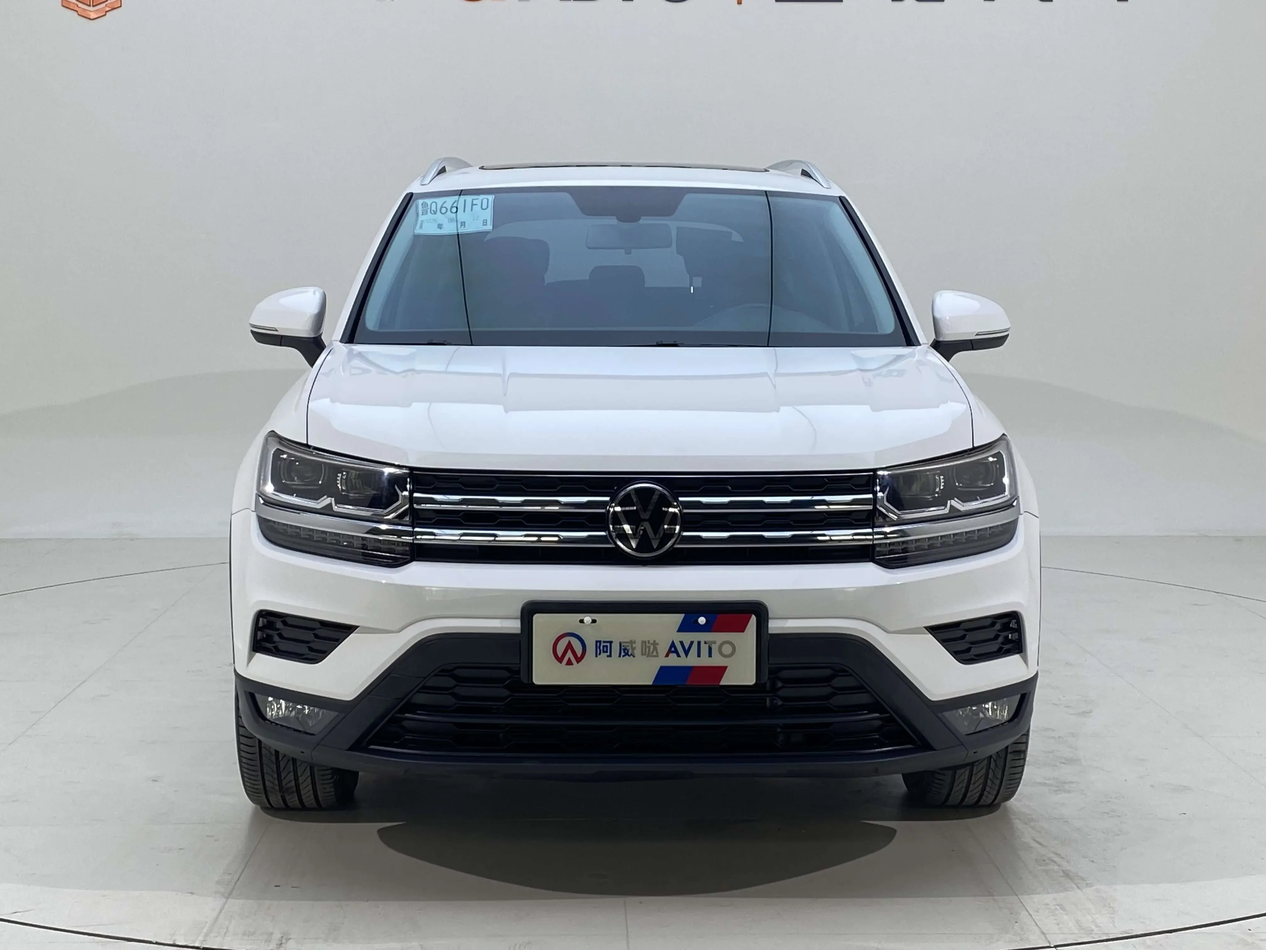Volkswagen Tharu