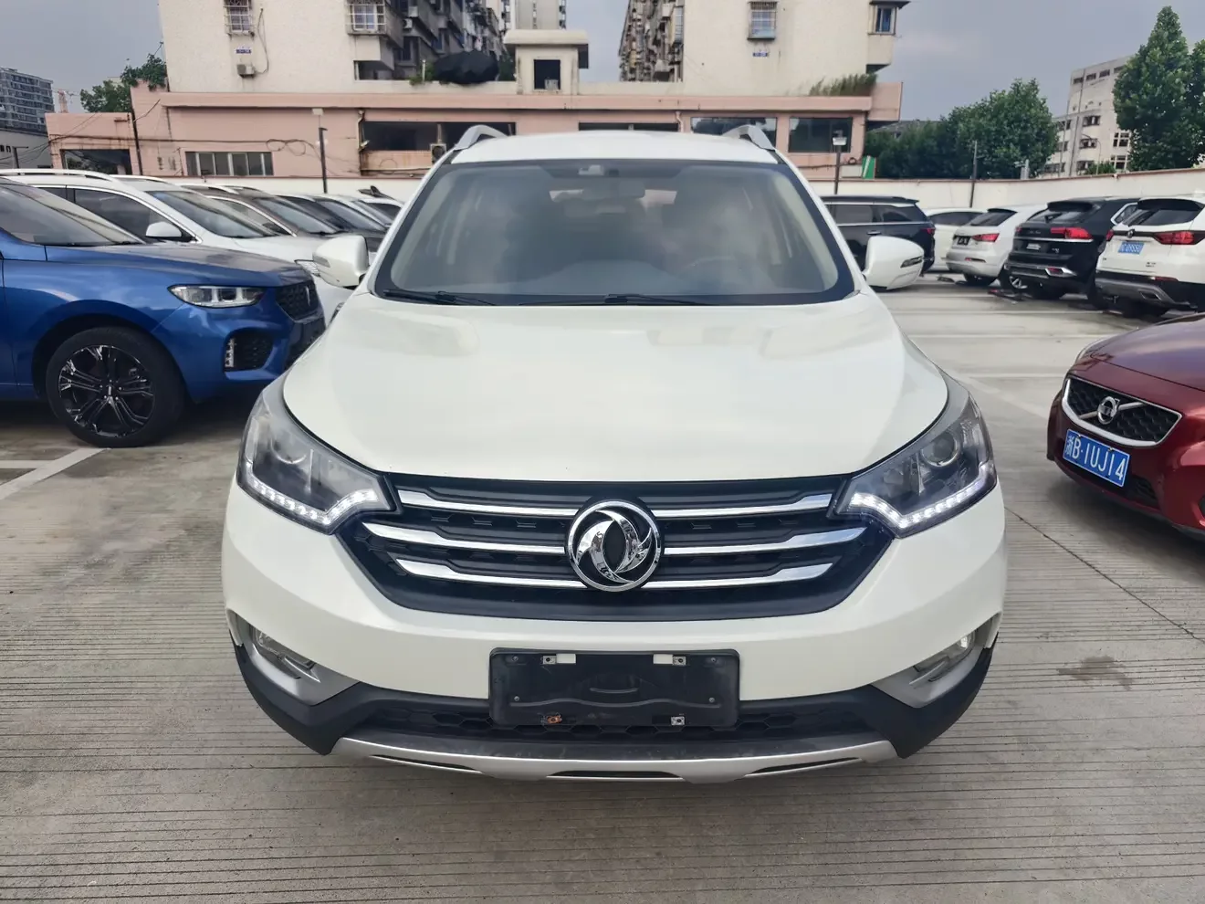 Dongfeng Fengshen AX7