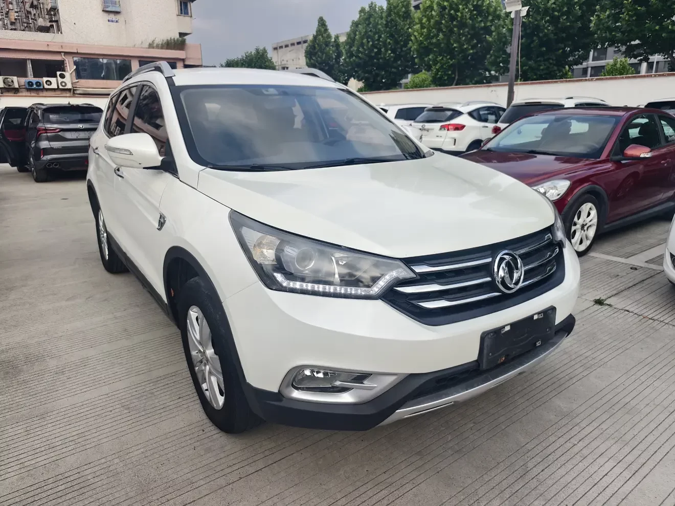 Dongfeng Fengshen AX7