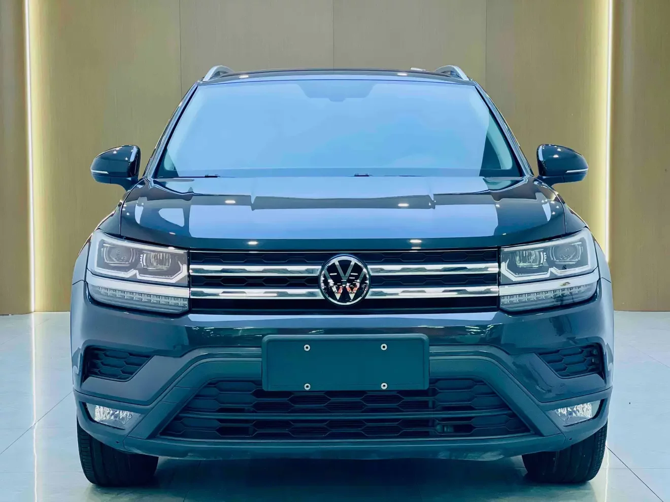 Volkswagen Tharu