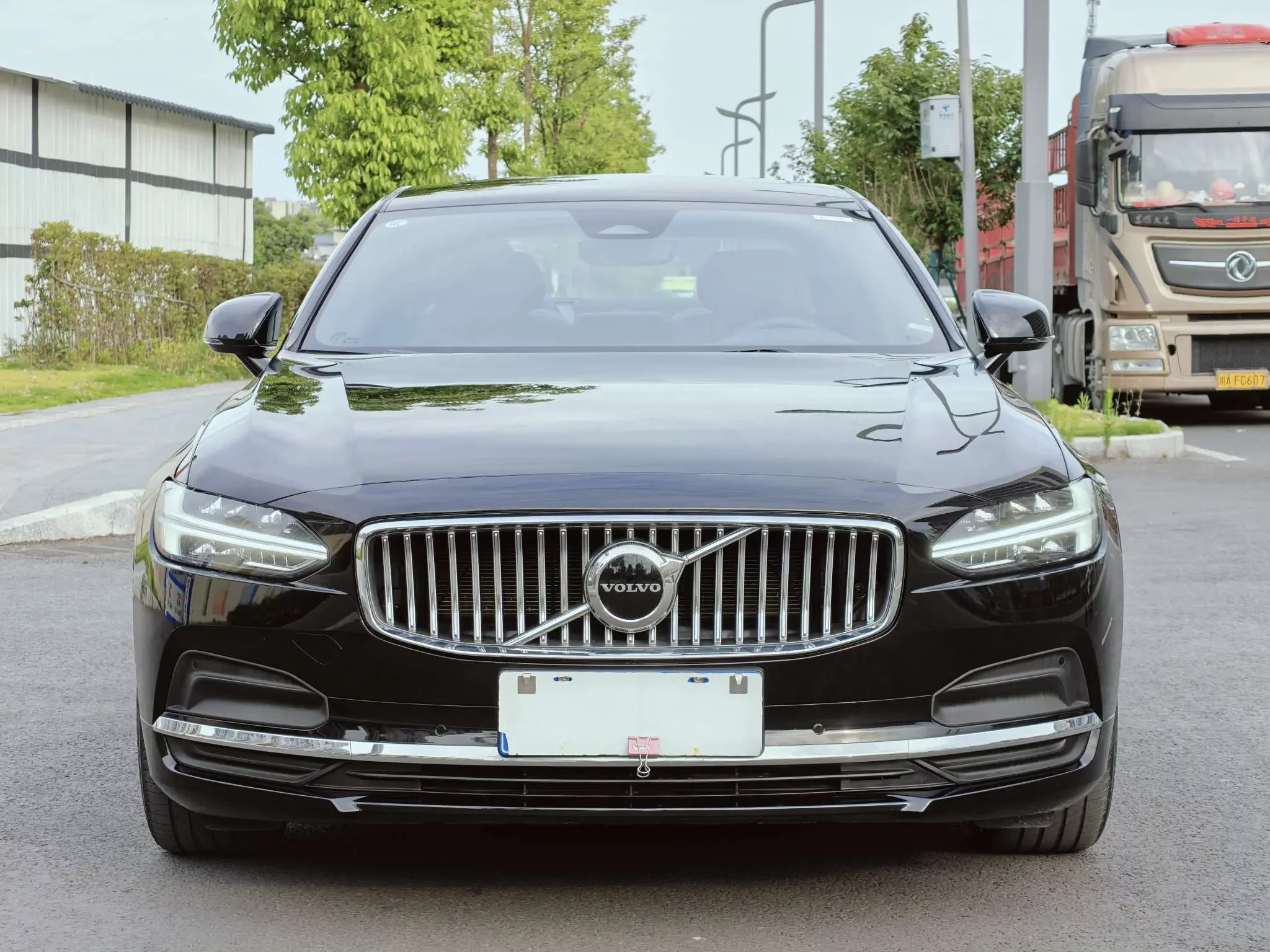 Volvo S90
