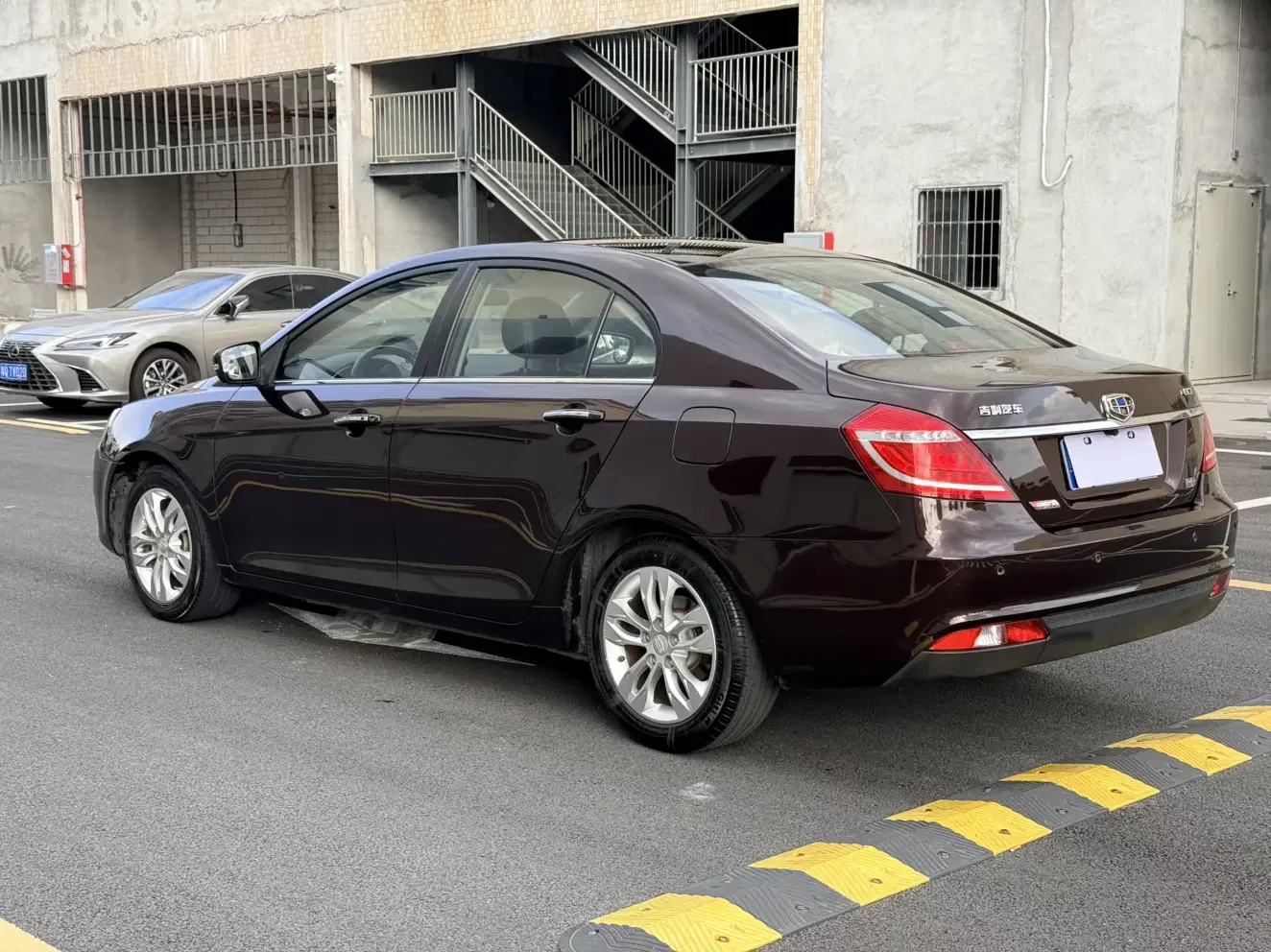 Geely emgrand