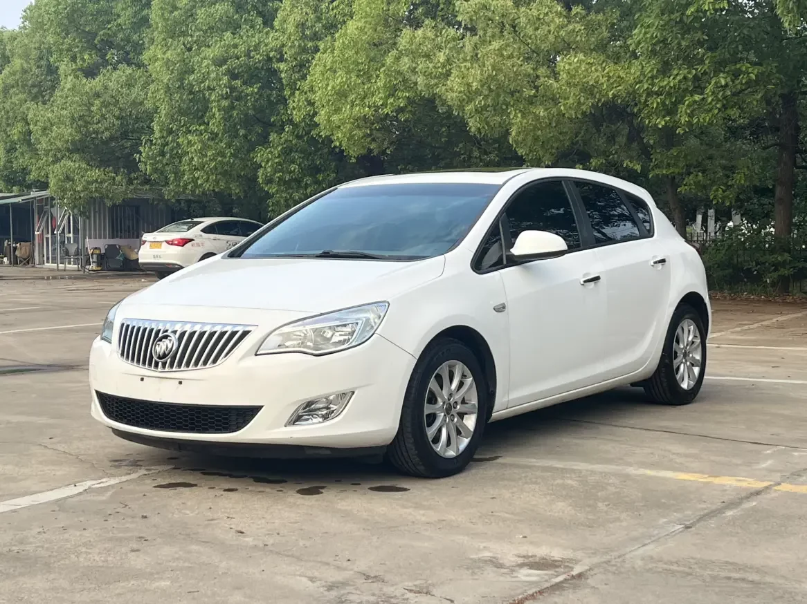 Buick Yinglang