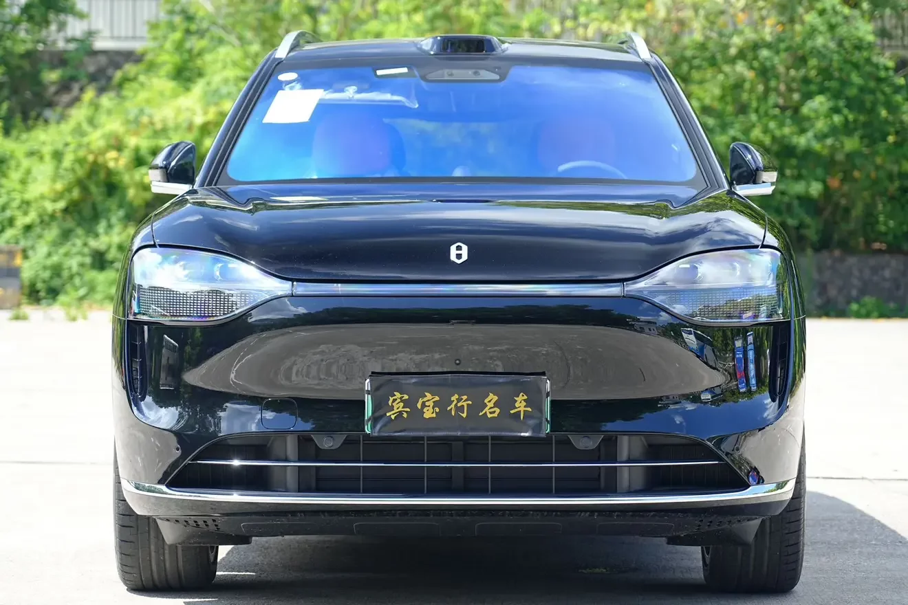 AITO M9