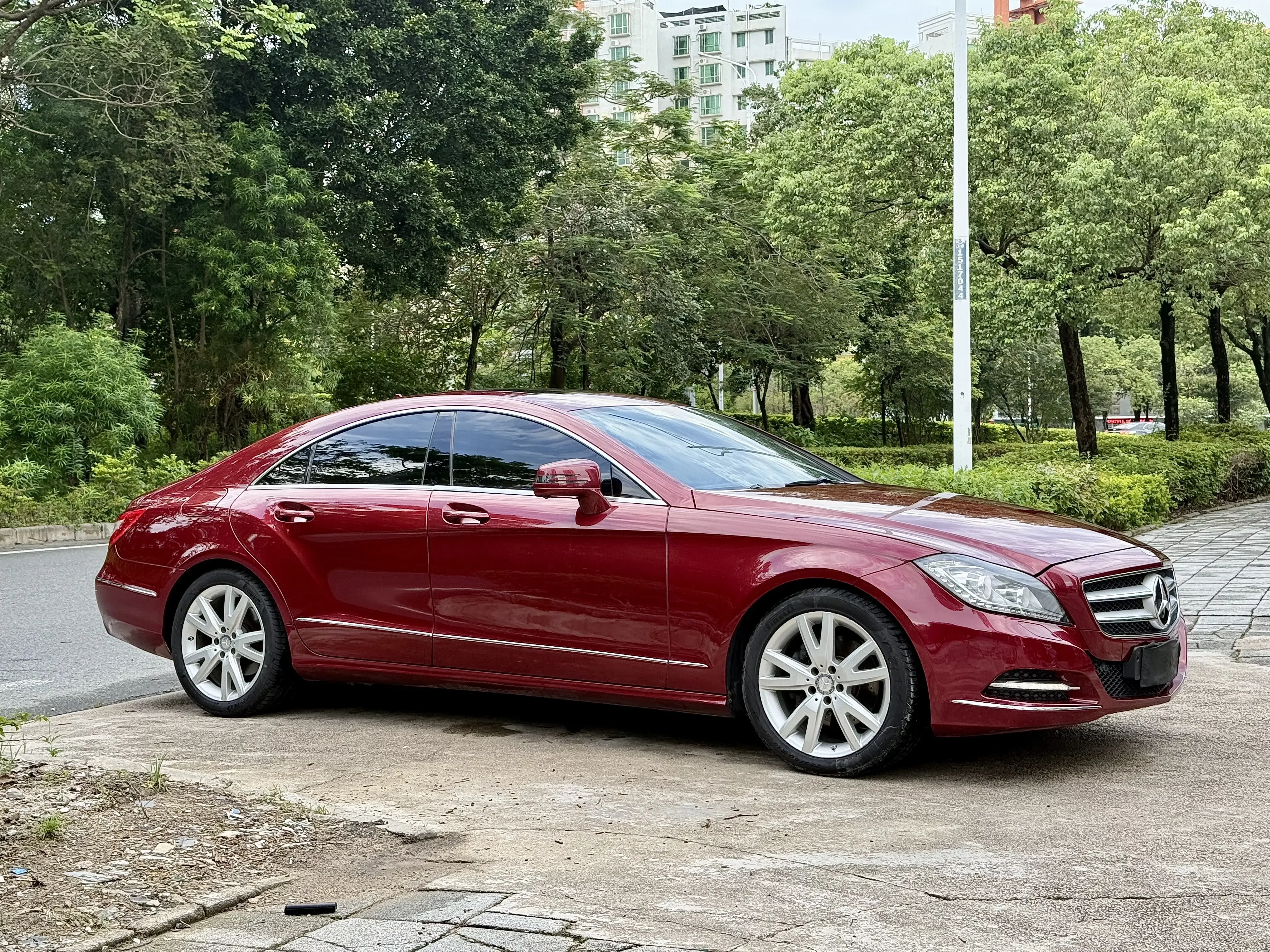 Mercedes-Benz CLS
