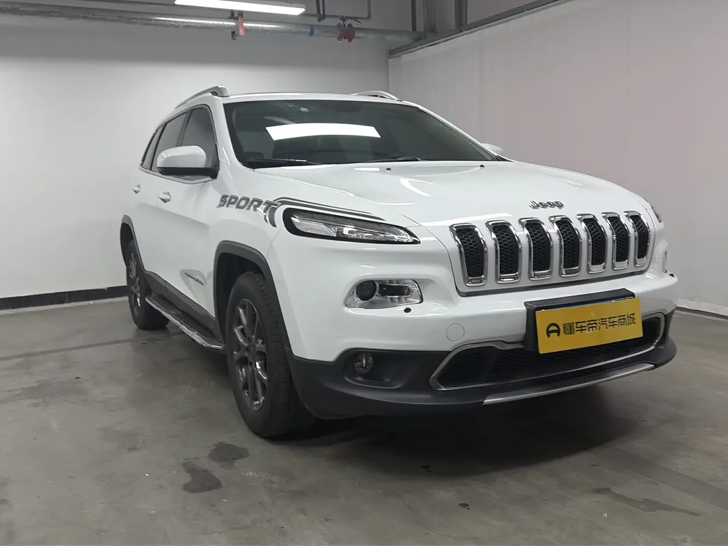 Jeep Cherokee