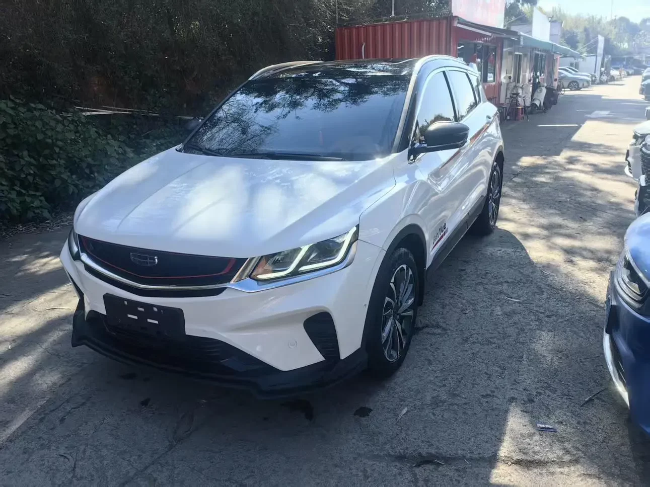 Geely Coolray SX11 (Binyue)  из Китая