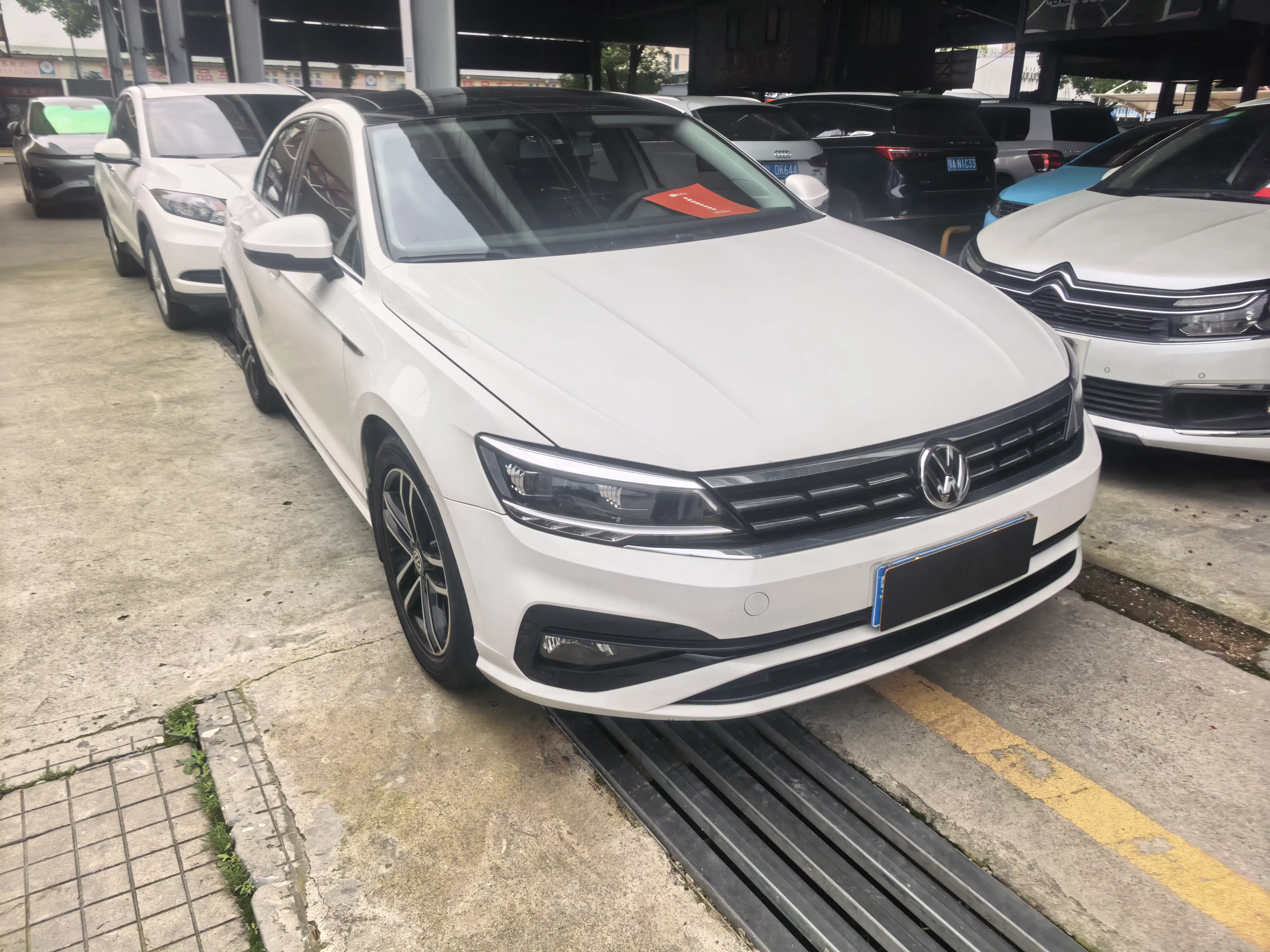 Volkswagen Lamando