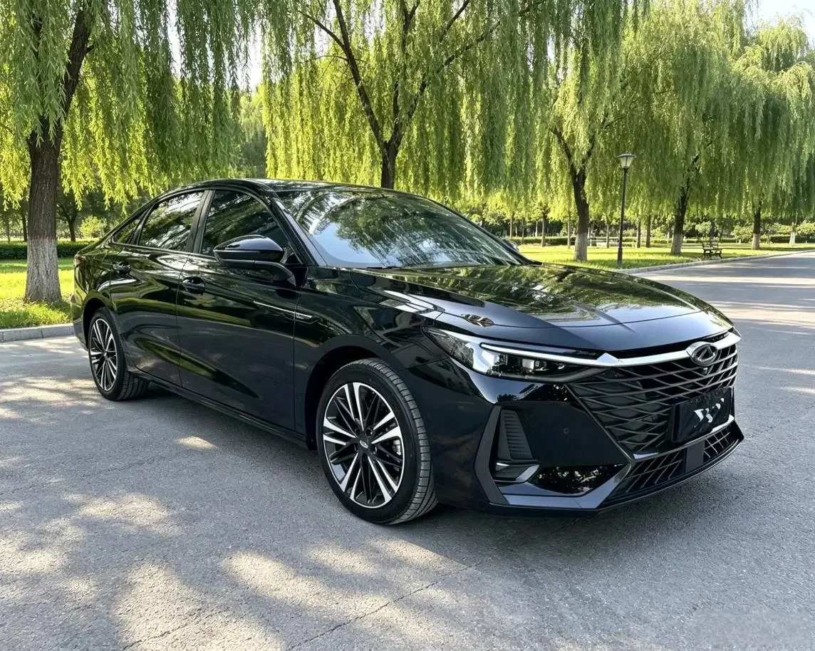 Chery Arrizo 8