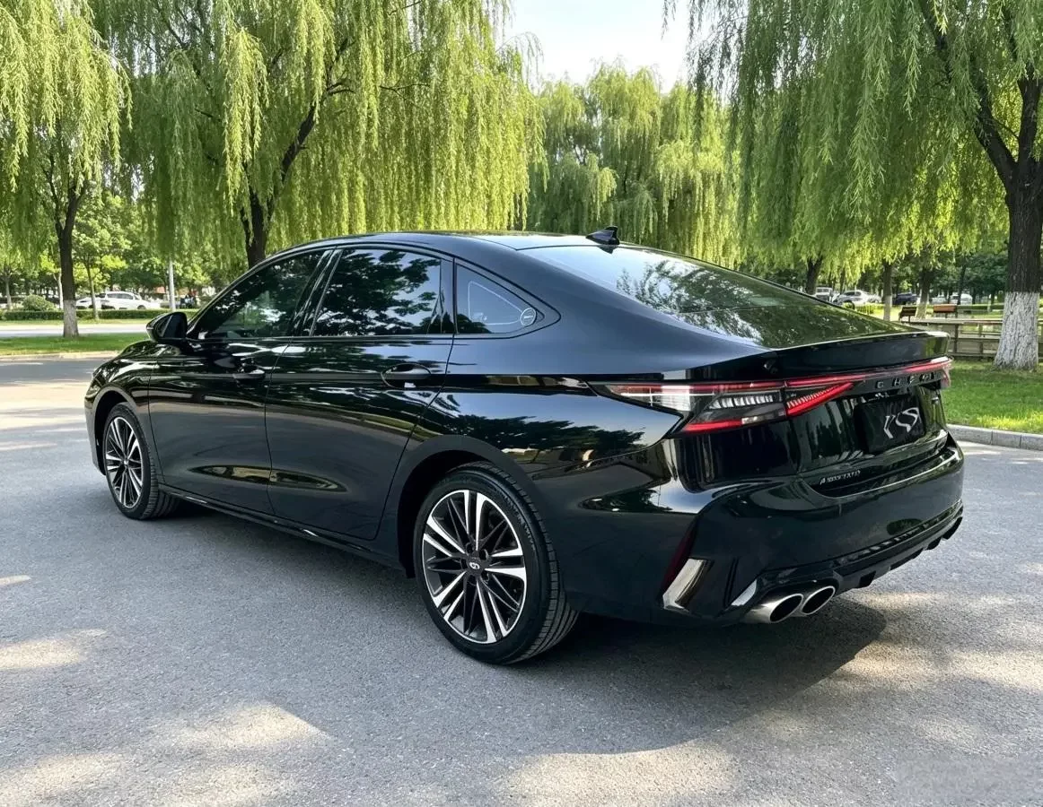 Chery Arrizo 8