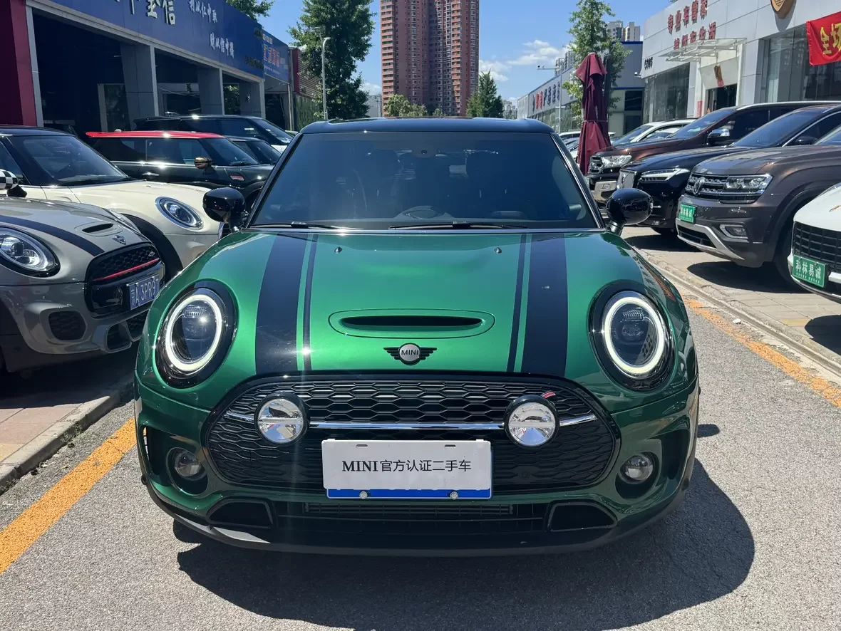 MINI CLUBMAN