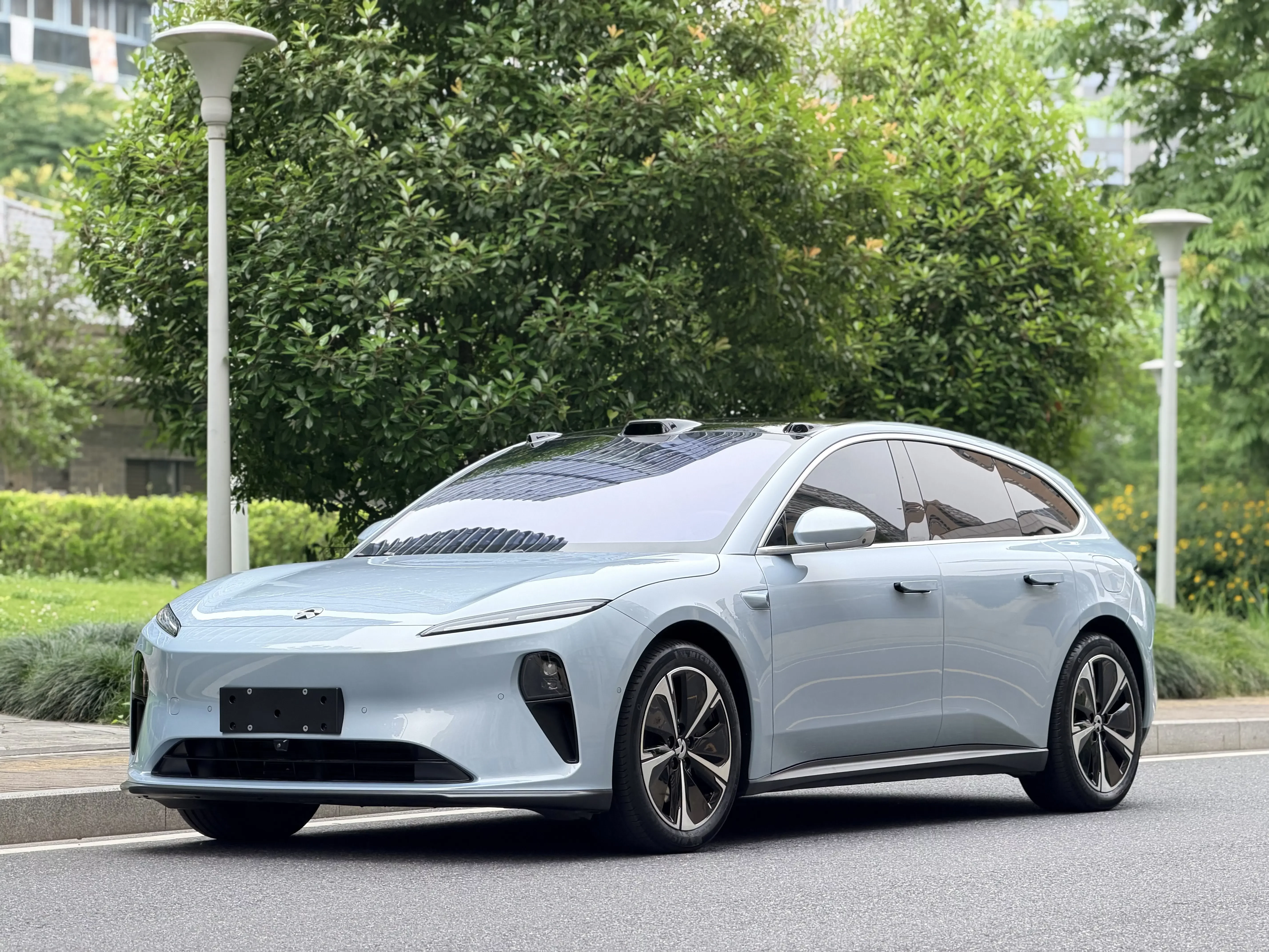 NIO ET5T  из Китая