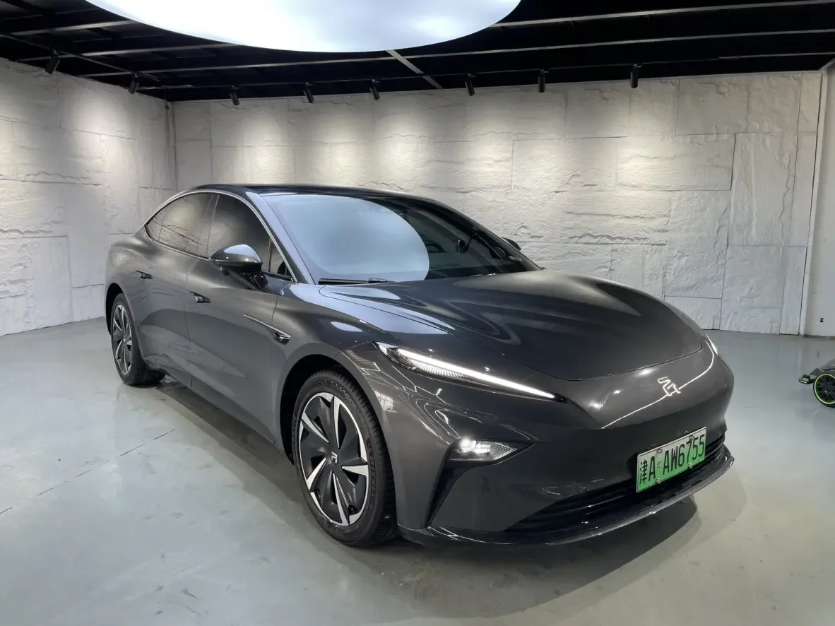 Rising Auto Feifan F7