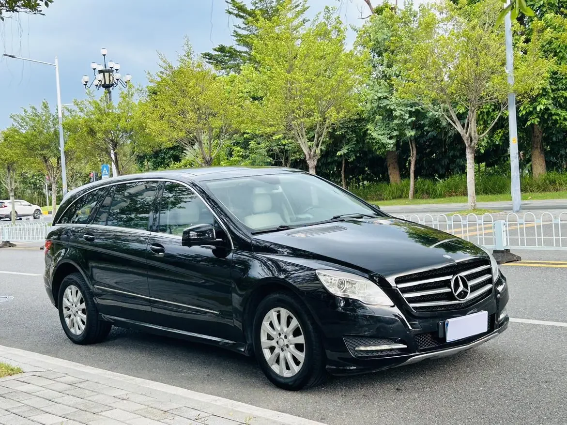 Mercedes-Benz R-Class