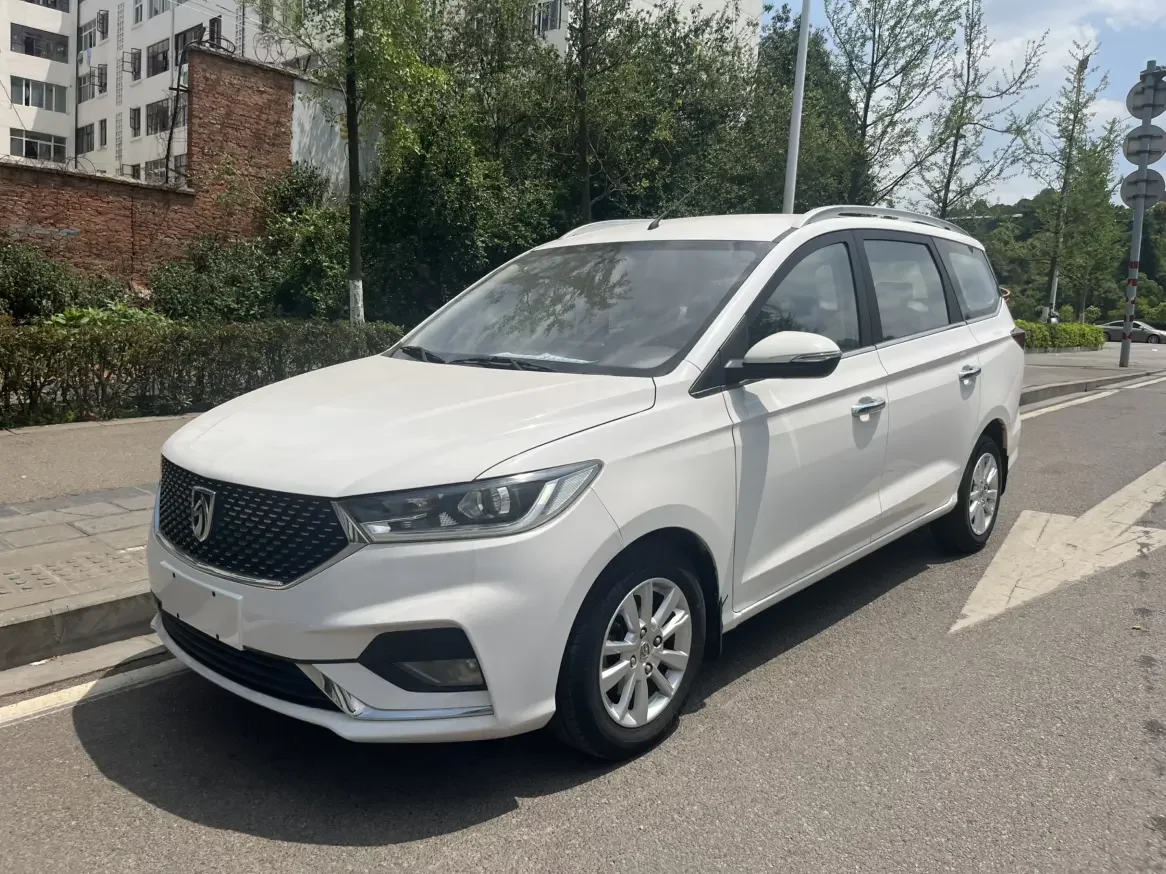 Baojun 360