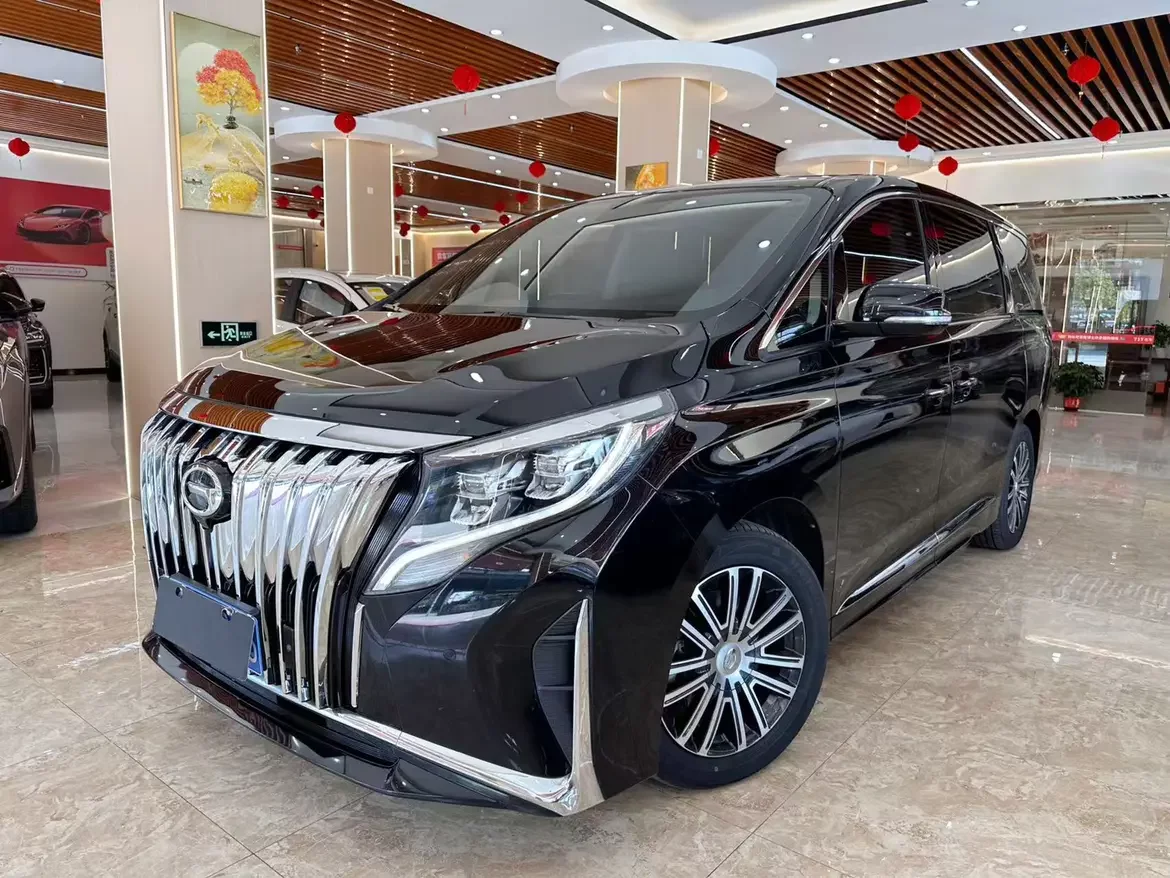 GAC Trumpchi M8