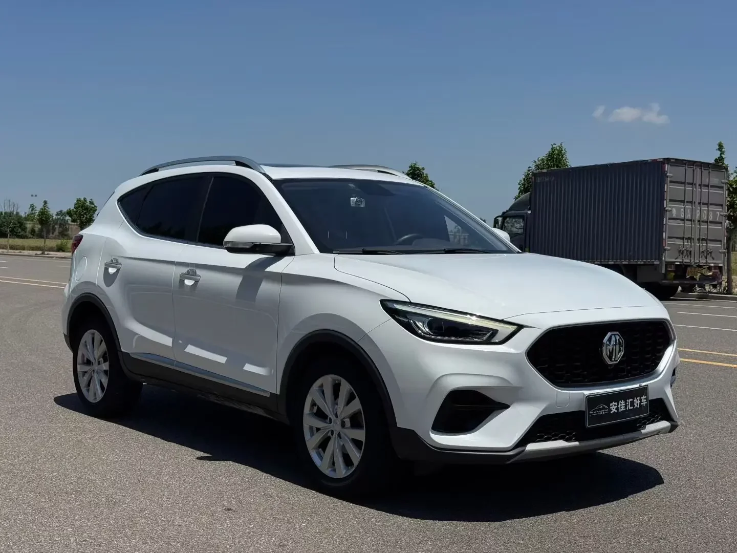 MG ZS