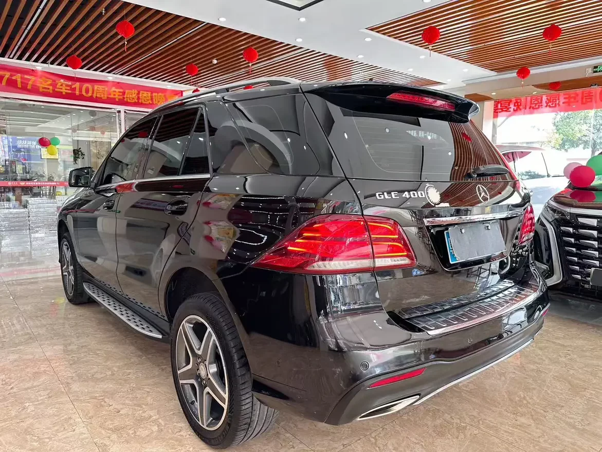 Mercedes-Benz GLE (Imported)