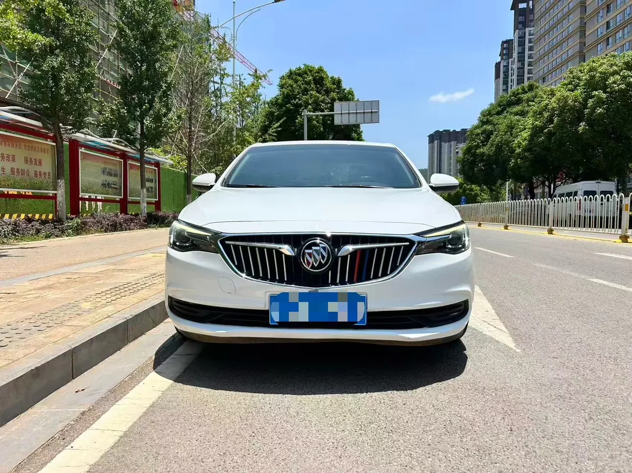 Buick Yinglang
