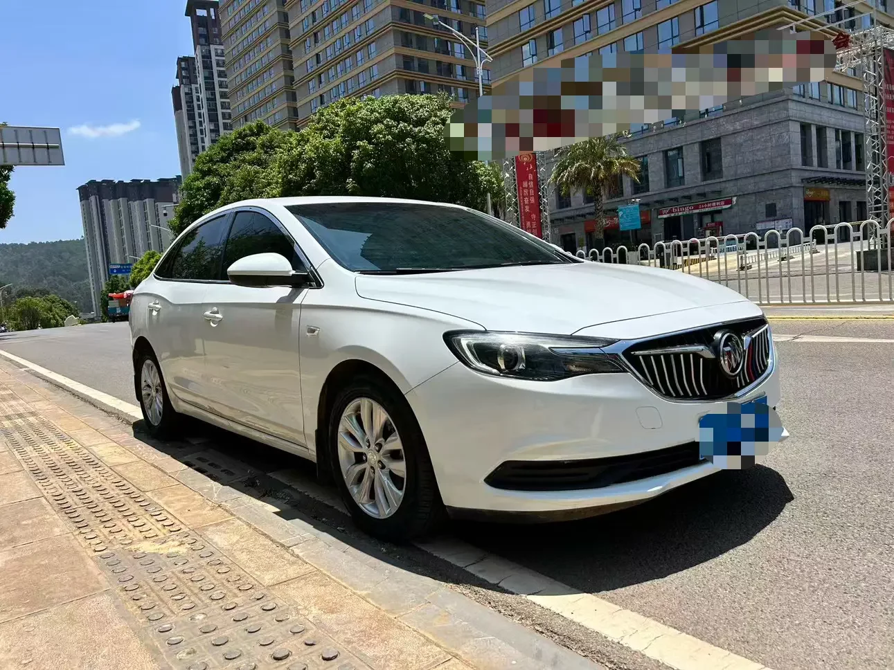 Buick Yinglang