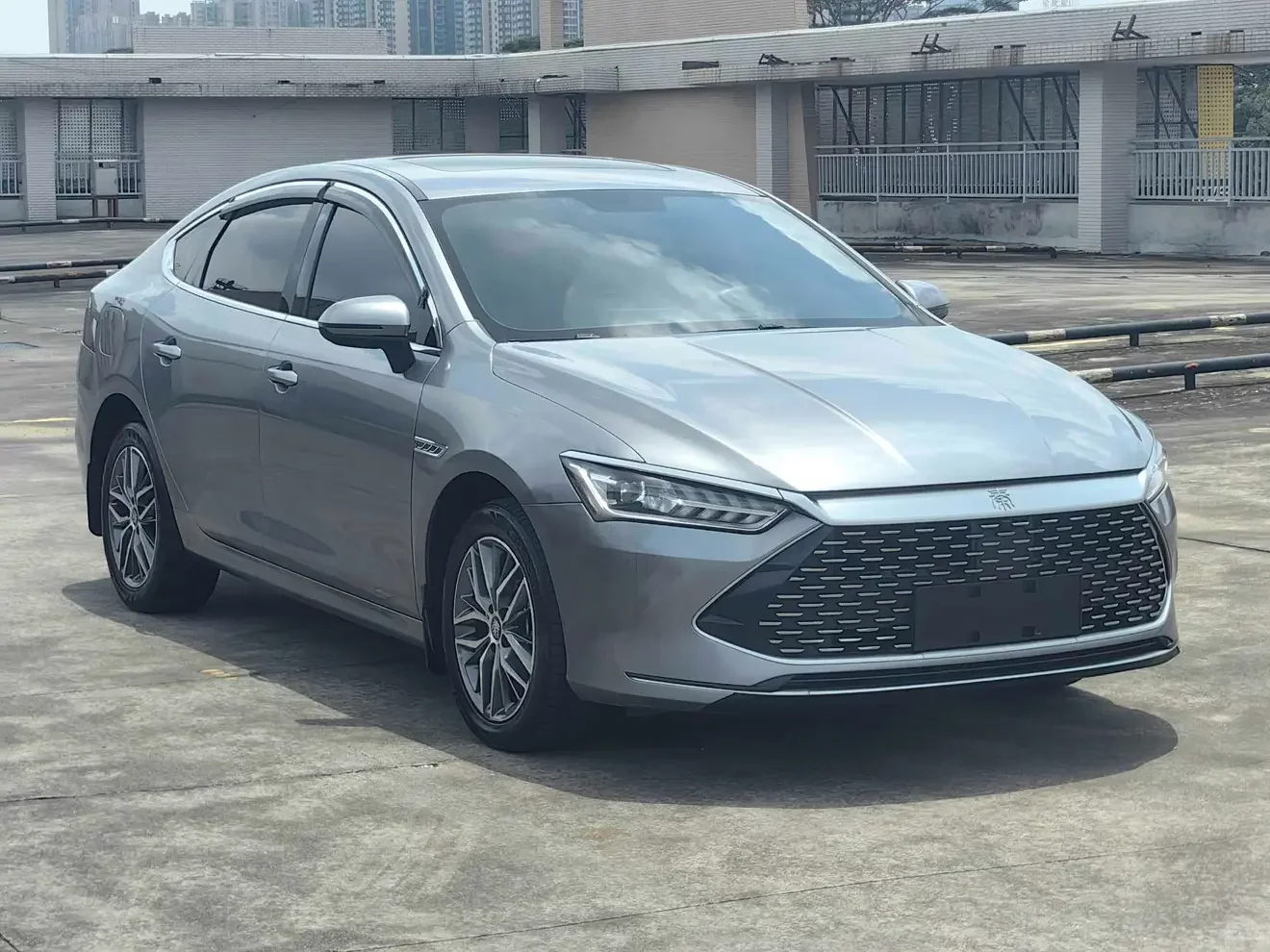 BYD Qin PLUS DM