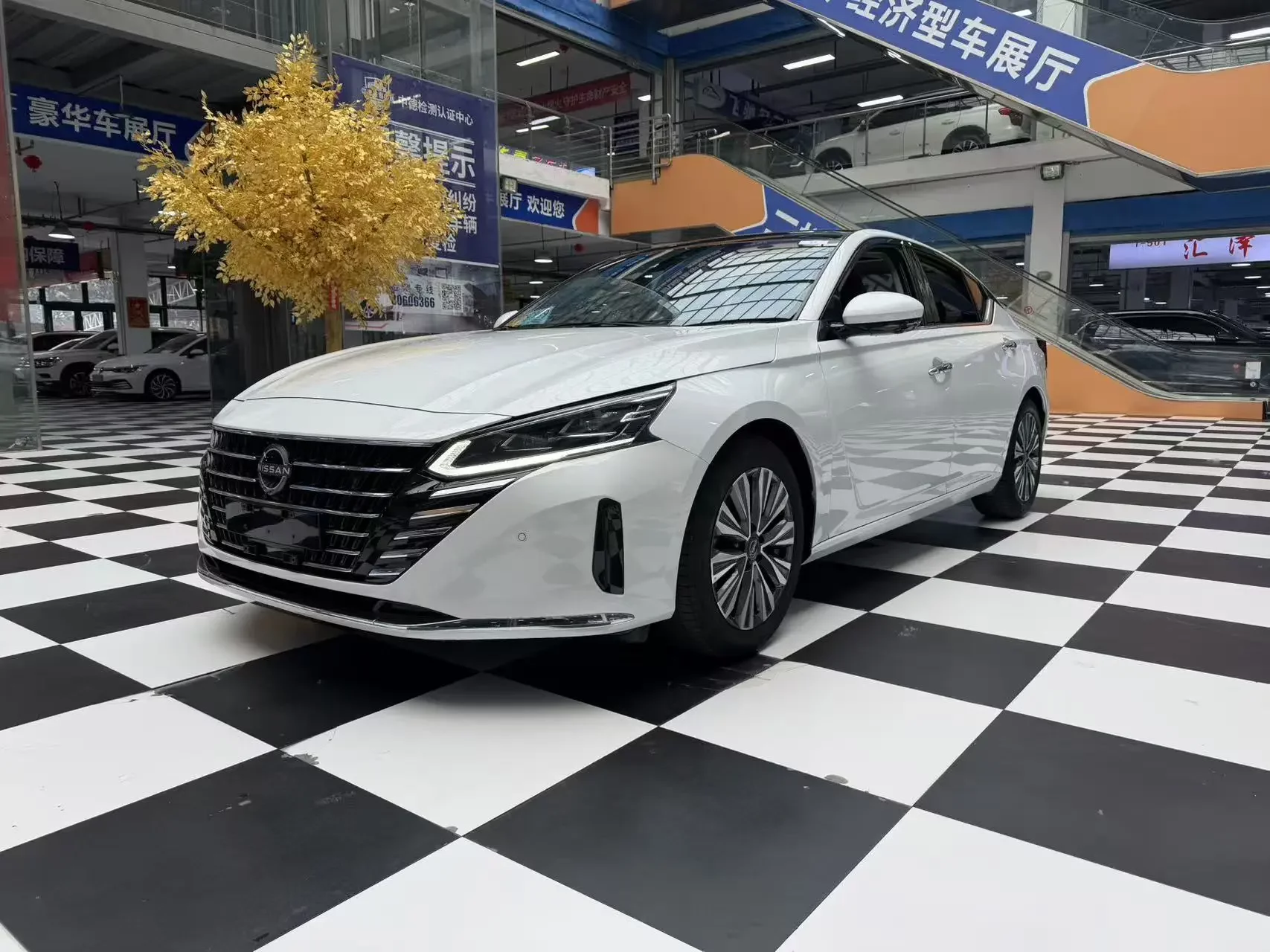 Nissan Altima