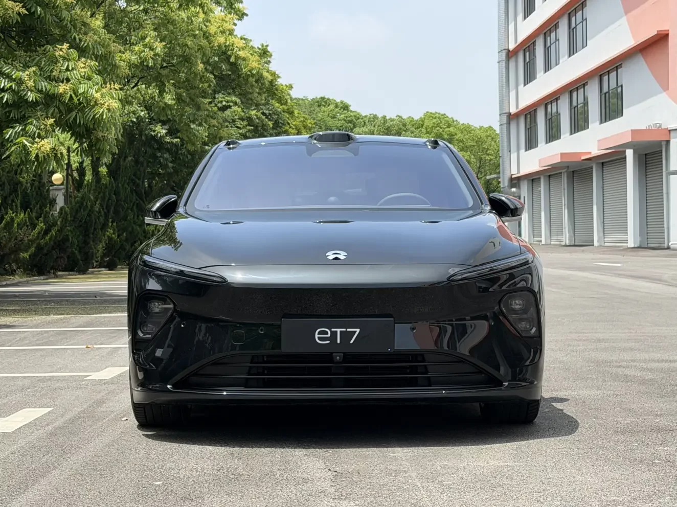 NIO ET7