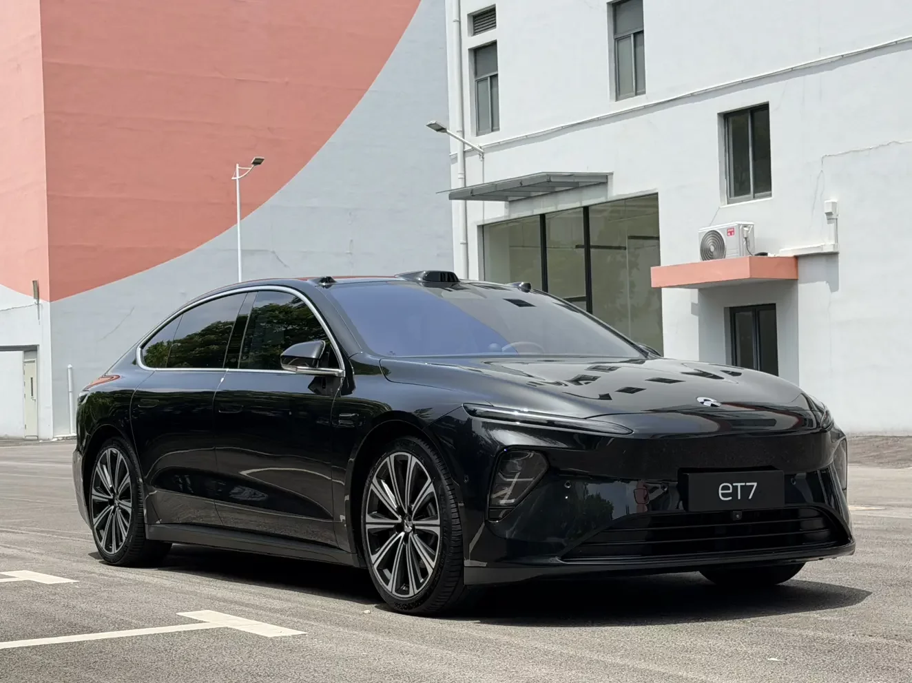 NIO ET7