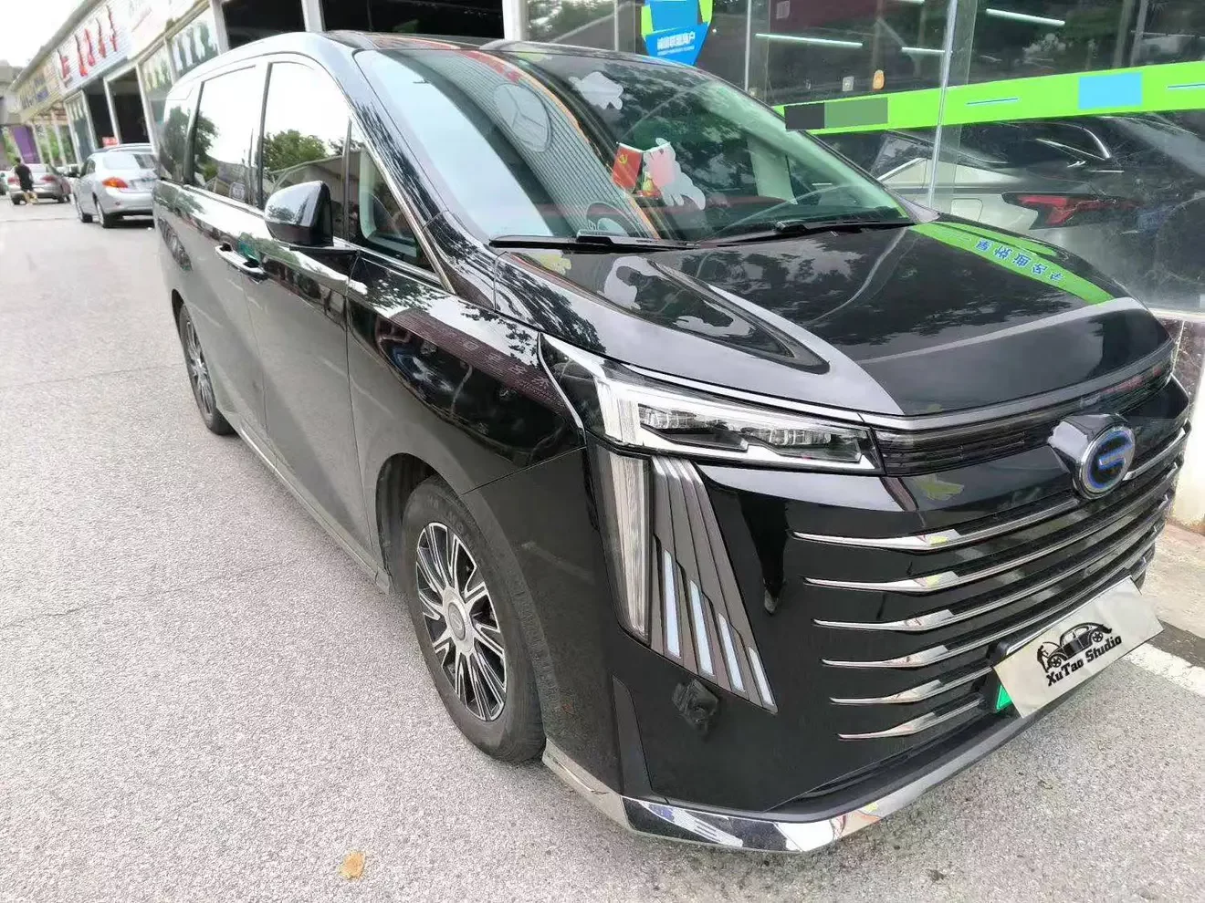 GAC Trumpchi E9 PHEV