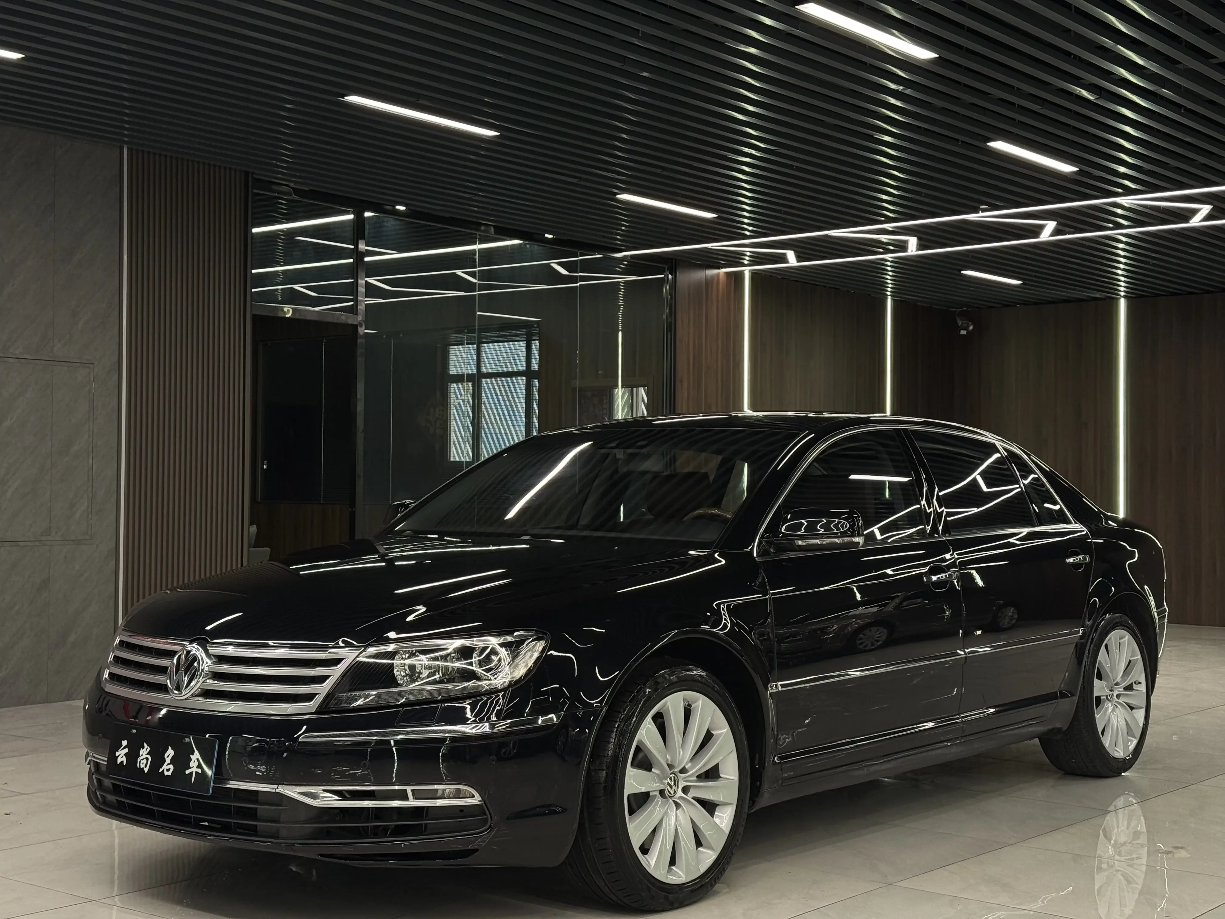 Volkswagen Phaeton / Phideon