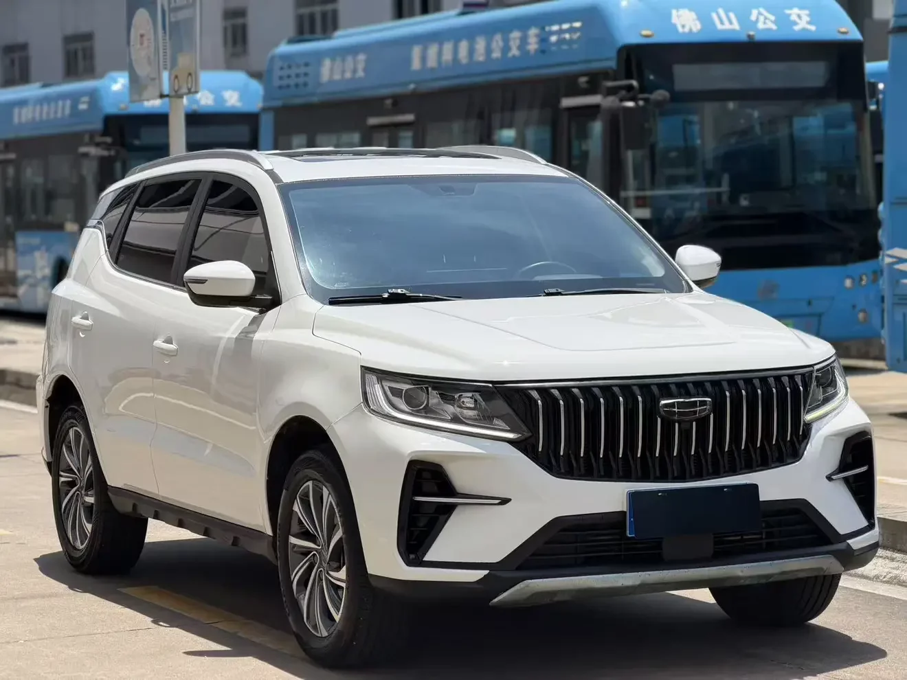 Geely Vision X6