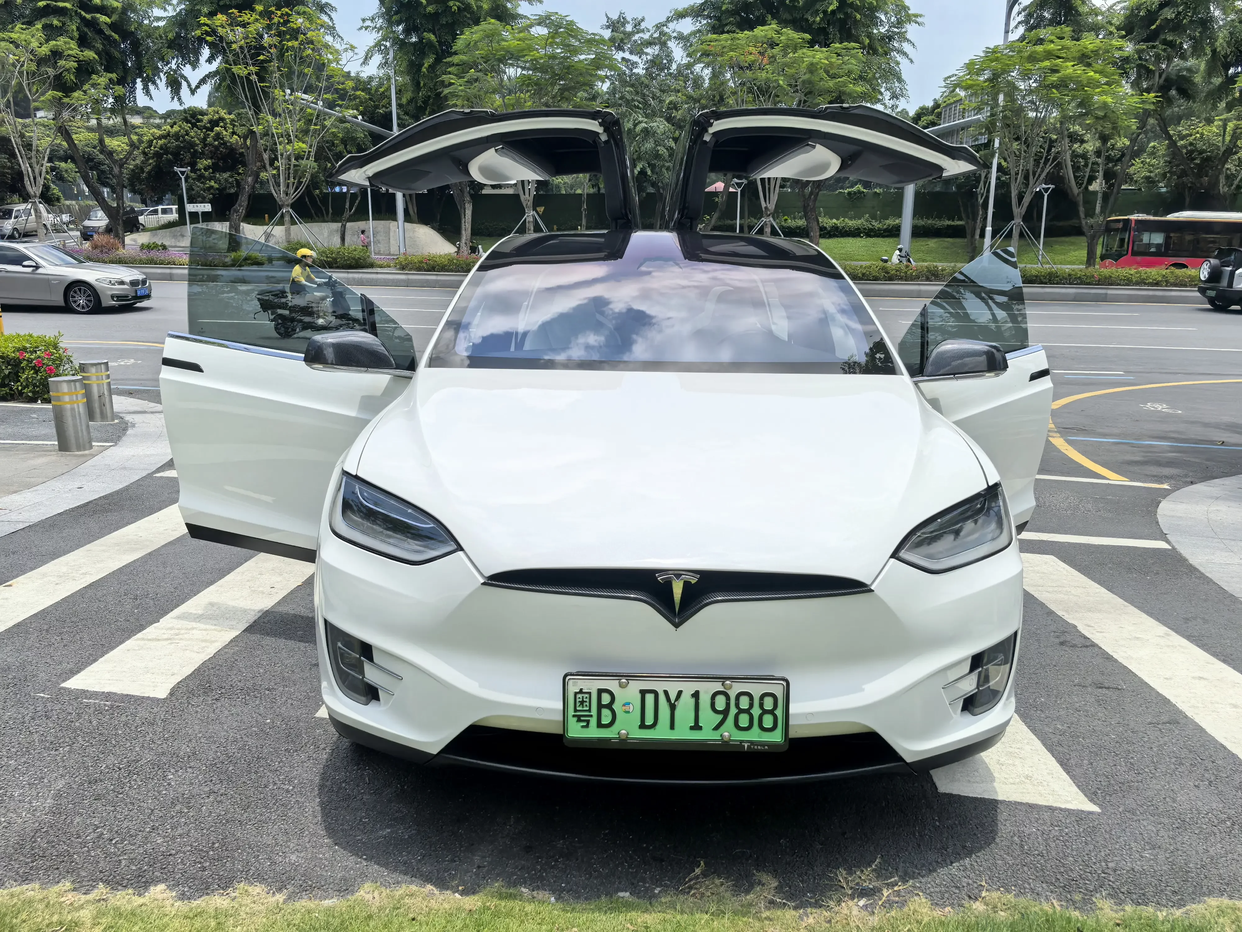Tesla Model X
