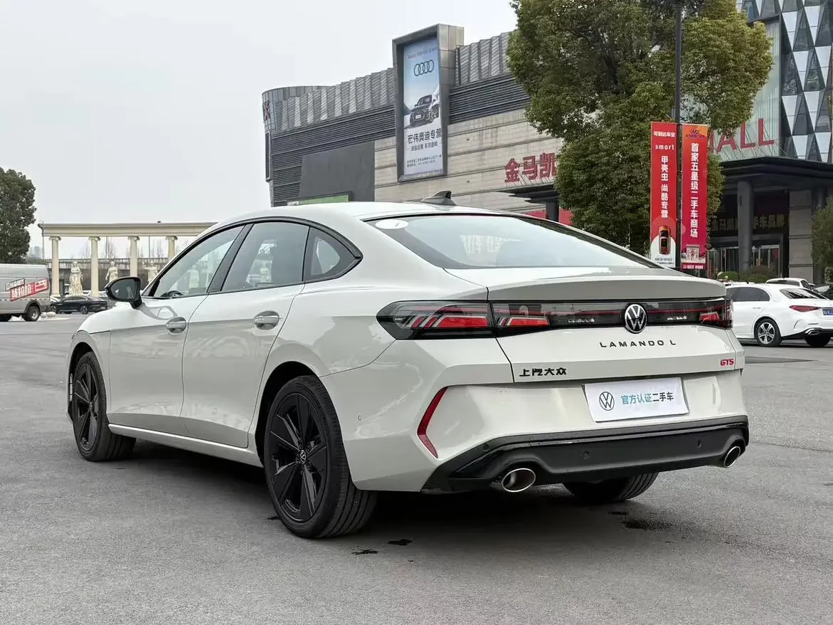 Volkswagen Lamando