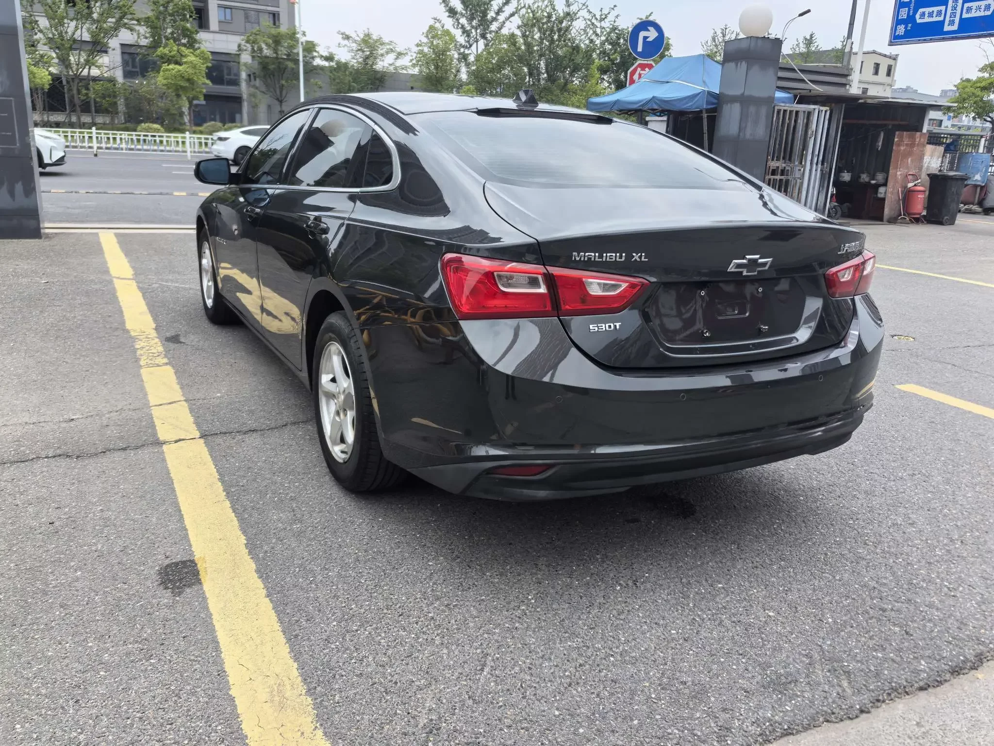 Chevrolet Malibu XL