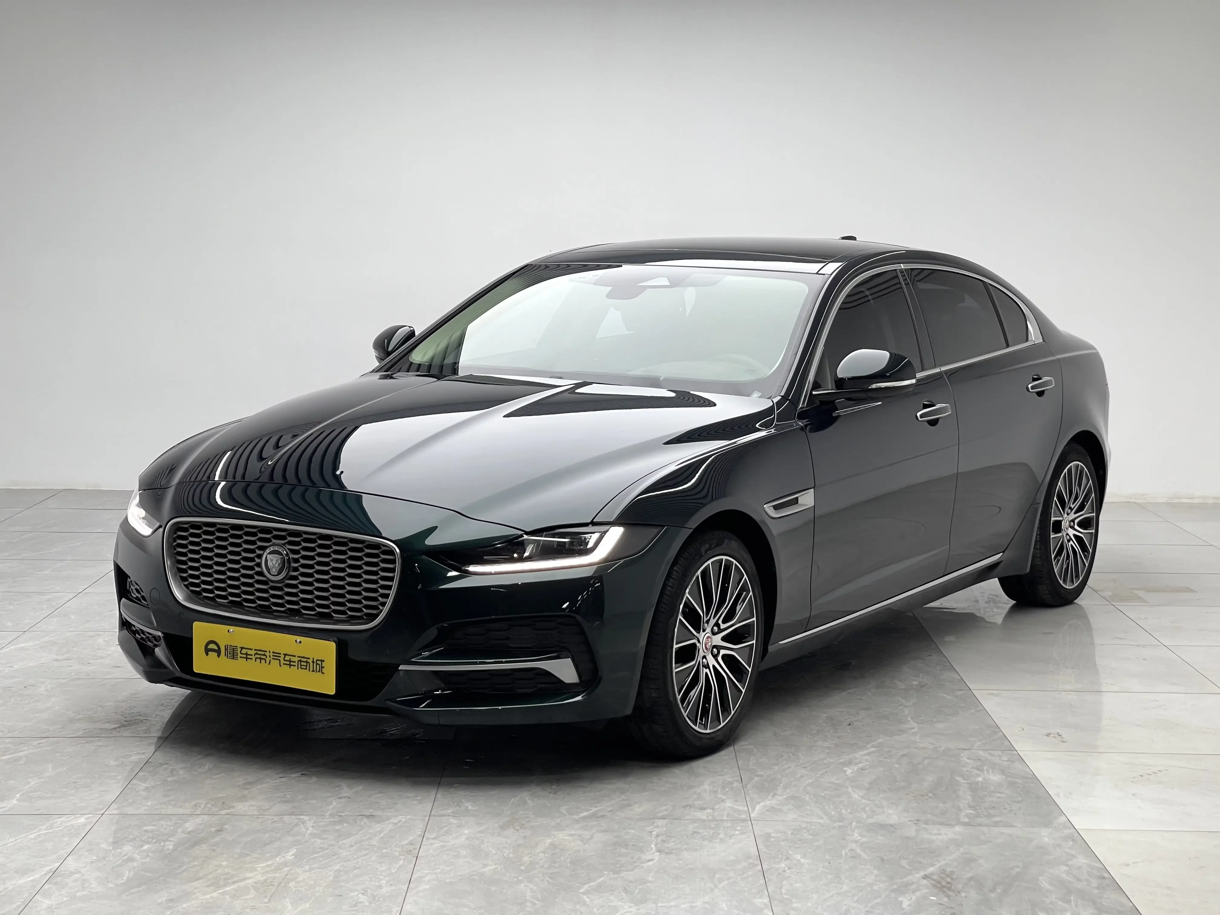 Jaguar XEL