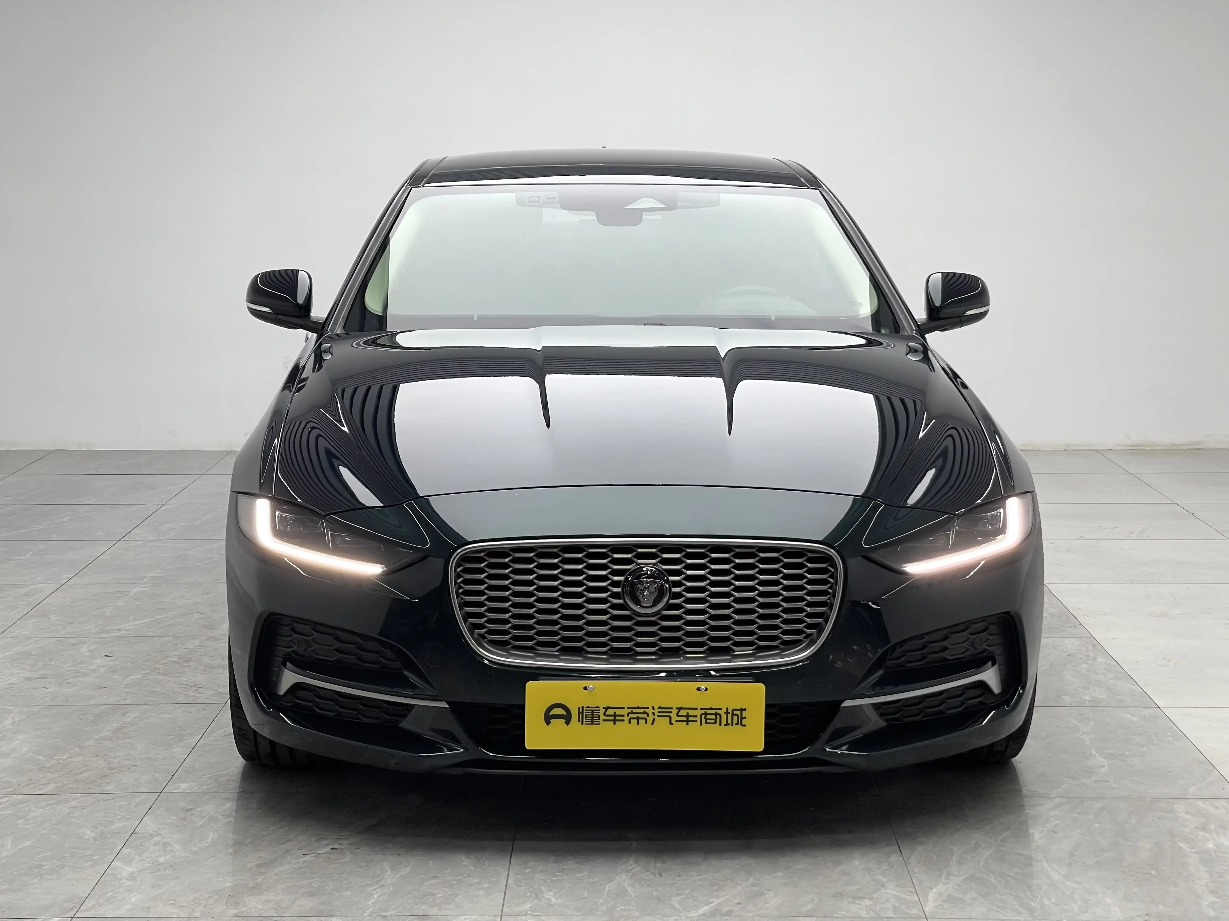 Jaguar XEL