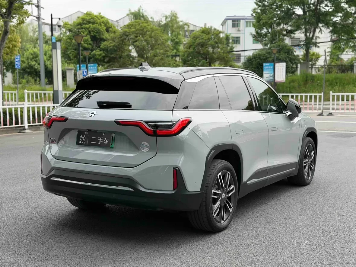 NIO ES6