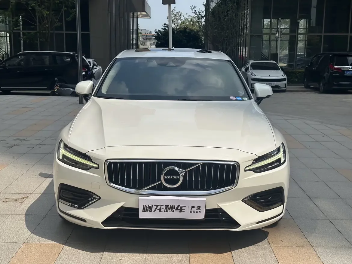 Volvo S60