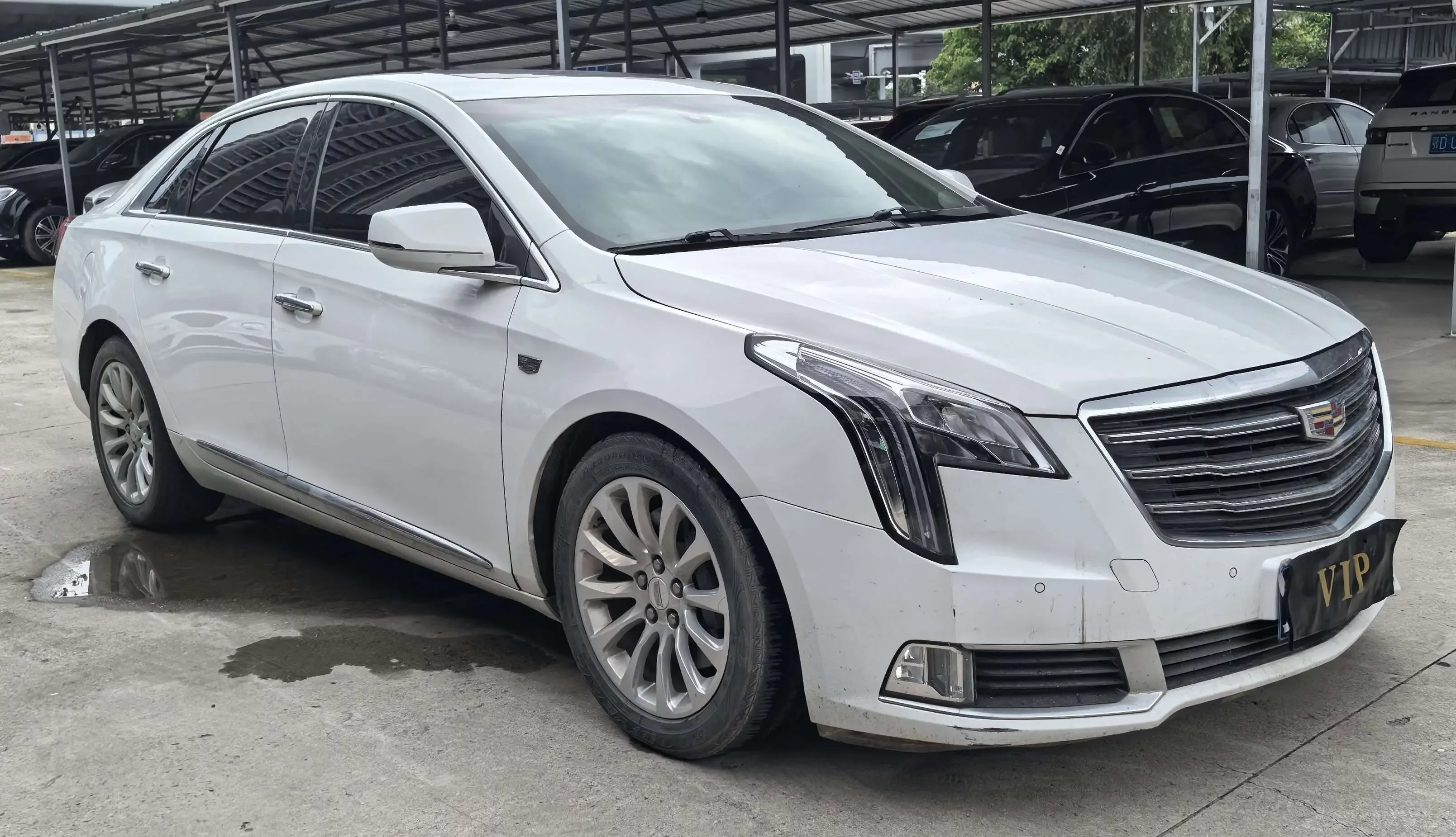 Cadillac XTS