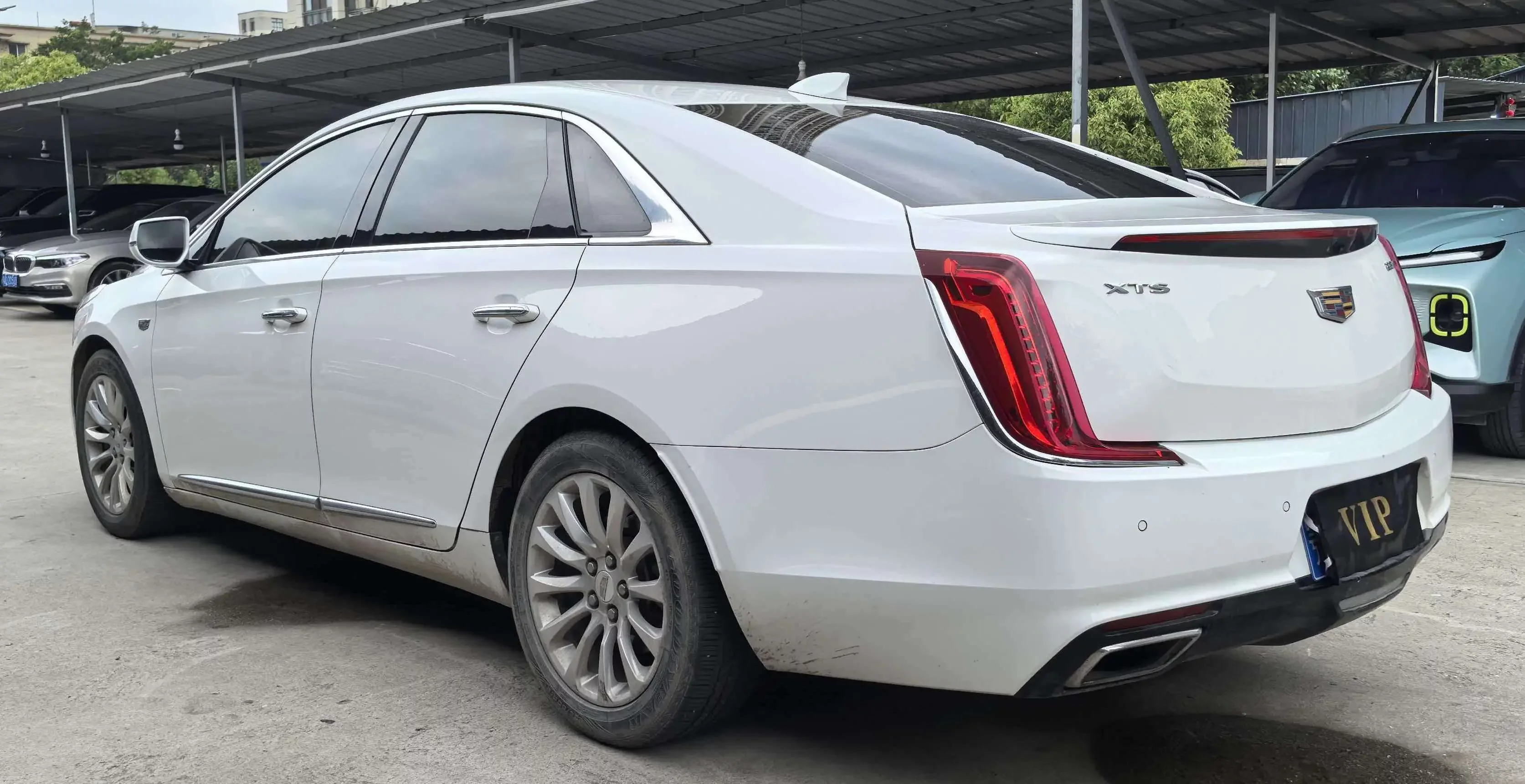 Cadillac XTS