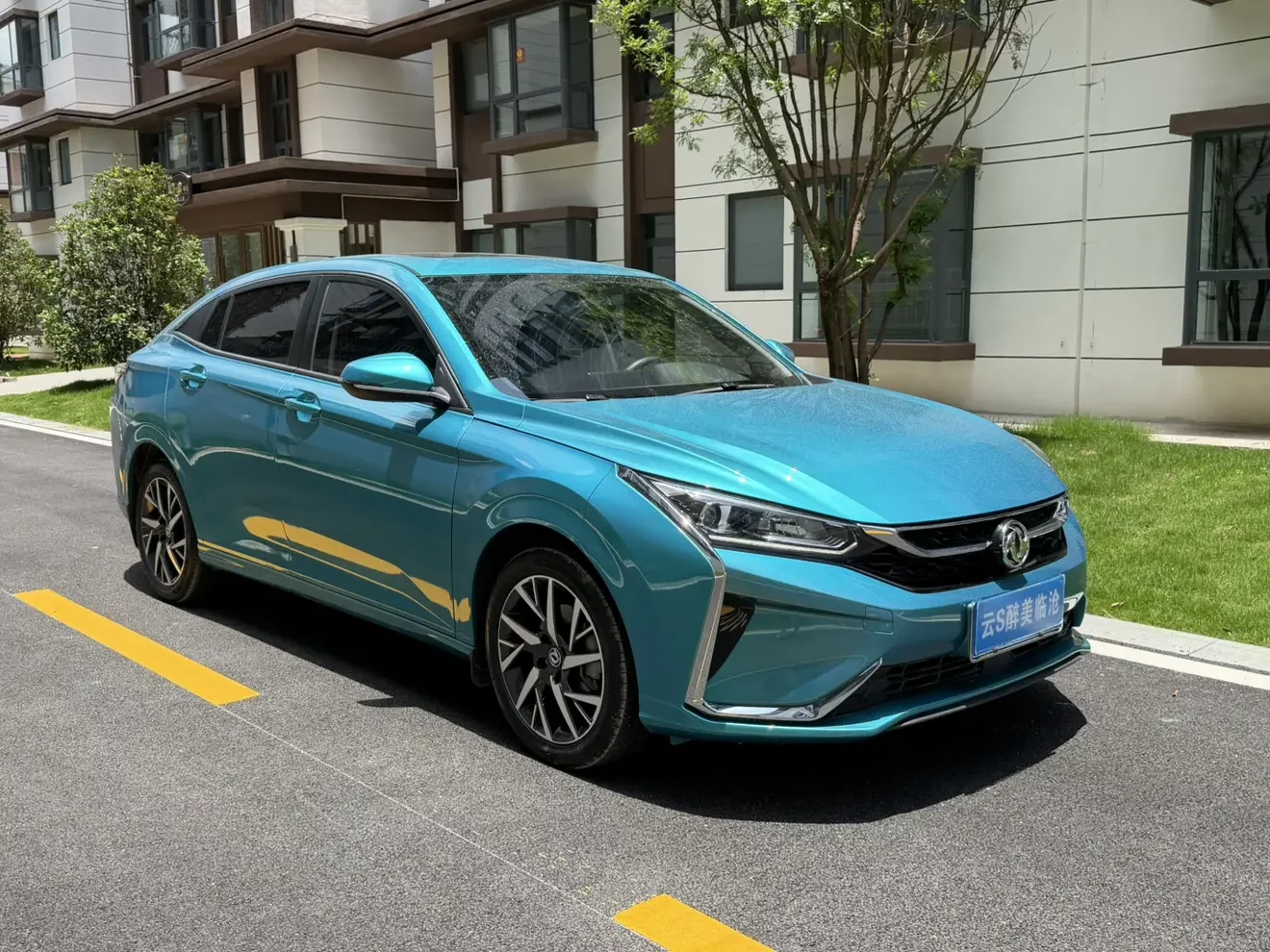 Dongfeng Yixuan