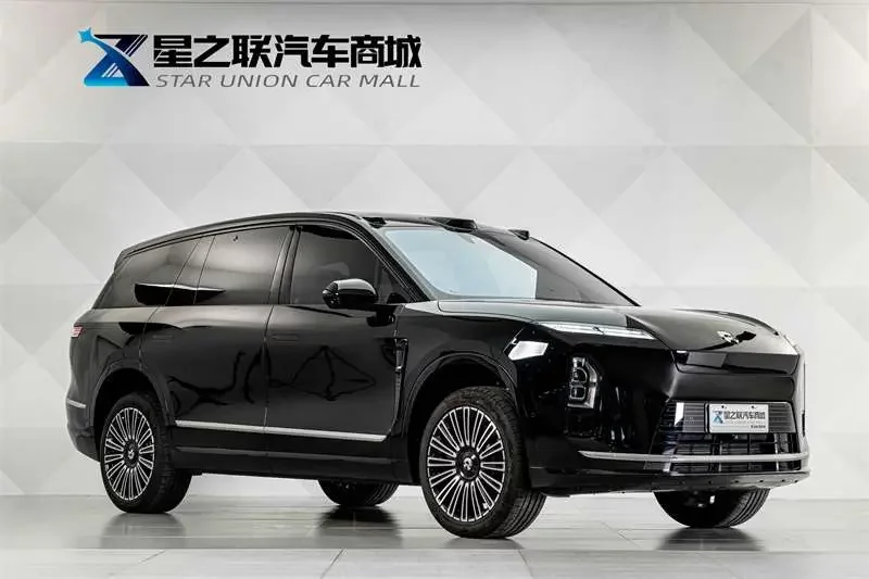 NIO ES8