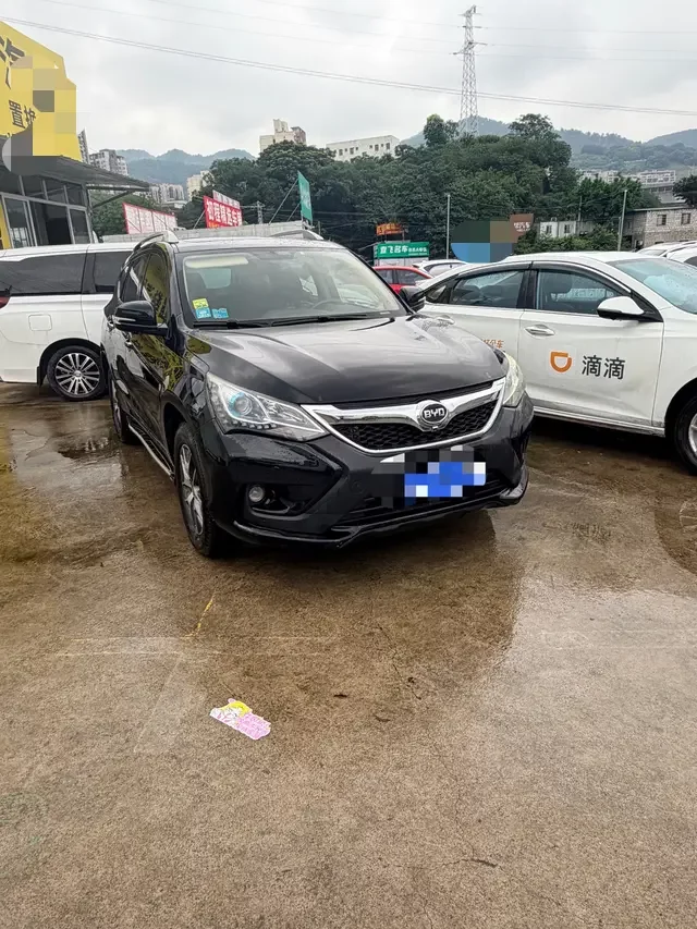 BYD Song