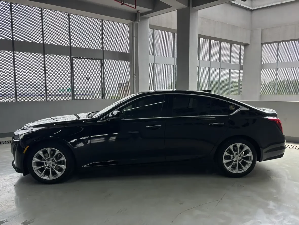 Cadillac CT5