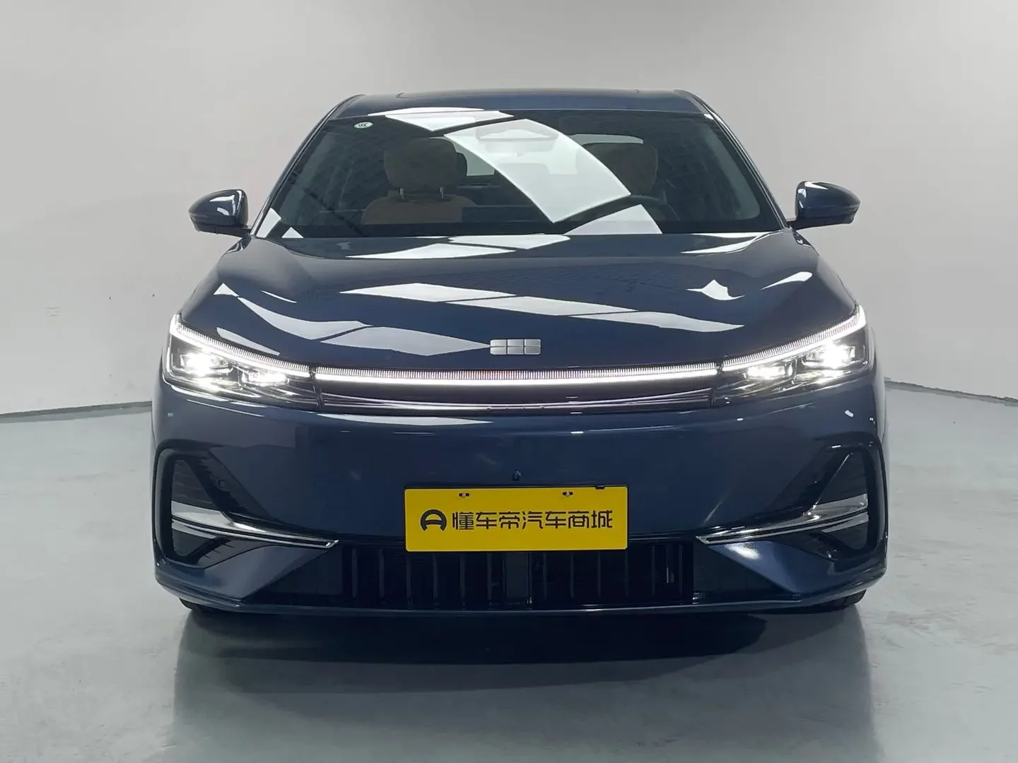 Geely Galaxy A7 EM