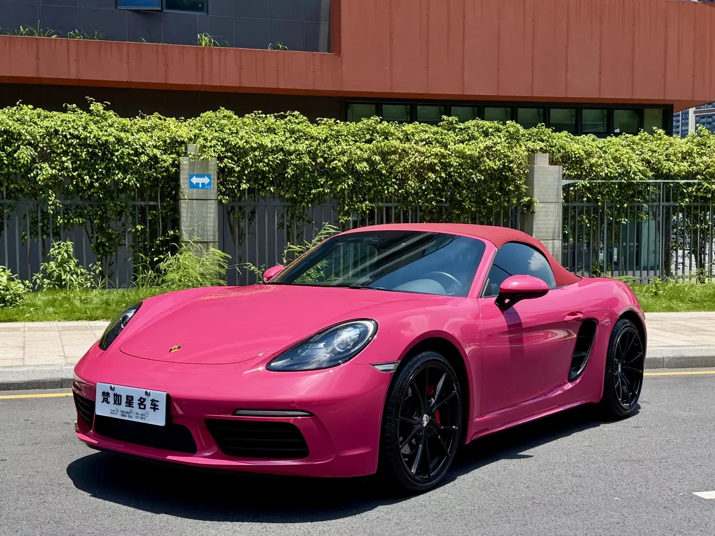 Porsche 718