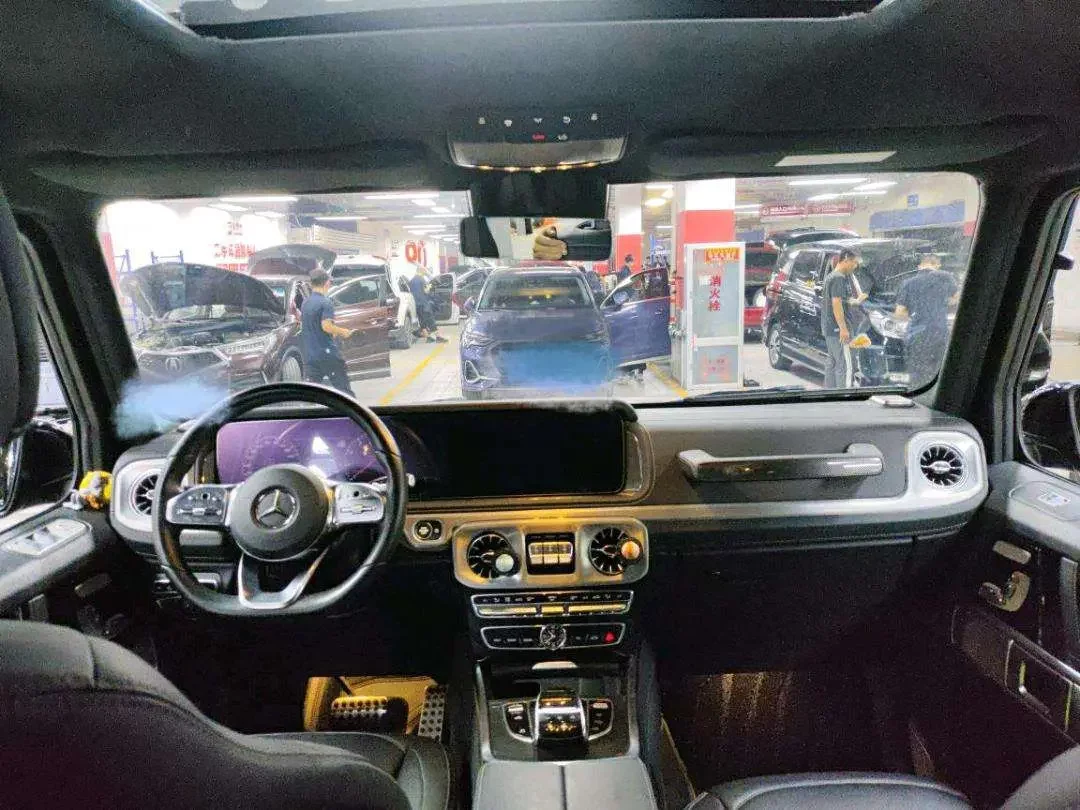Mercedes-Benz G Class