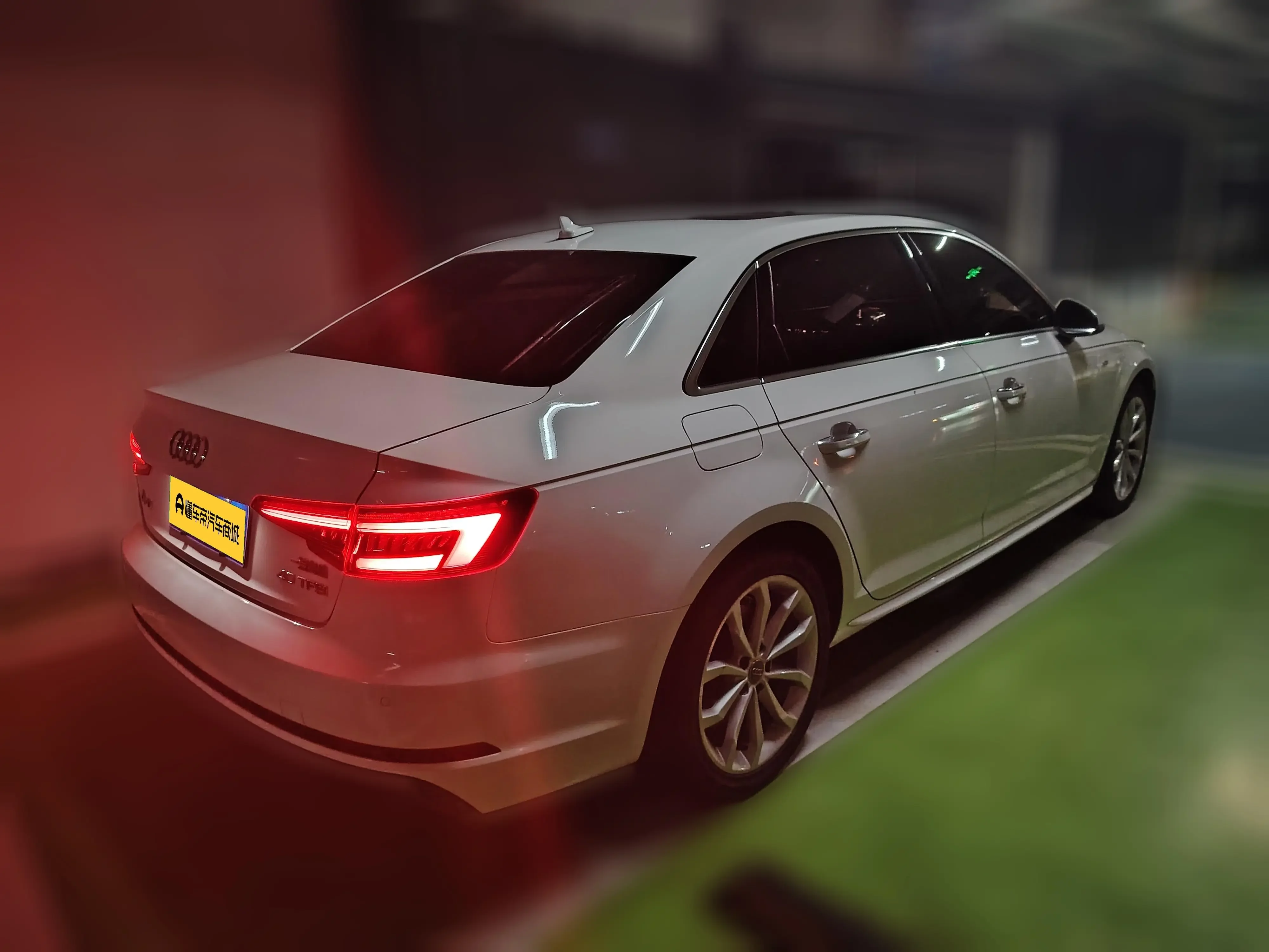 Audi A4L
