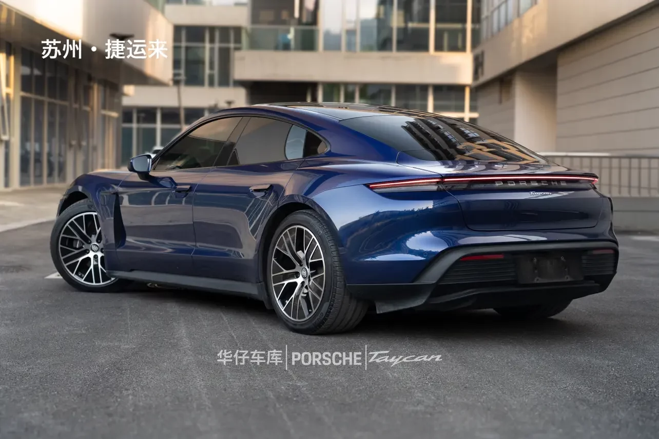 Porsche Taycan